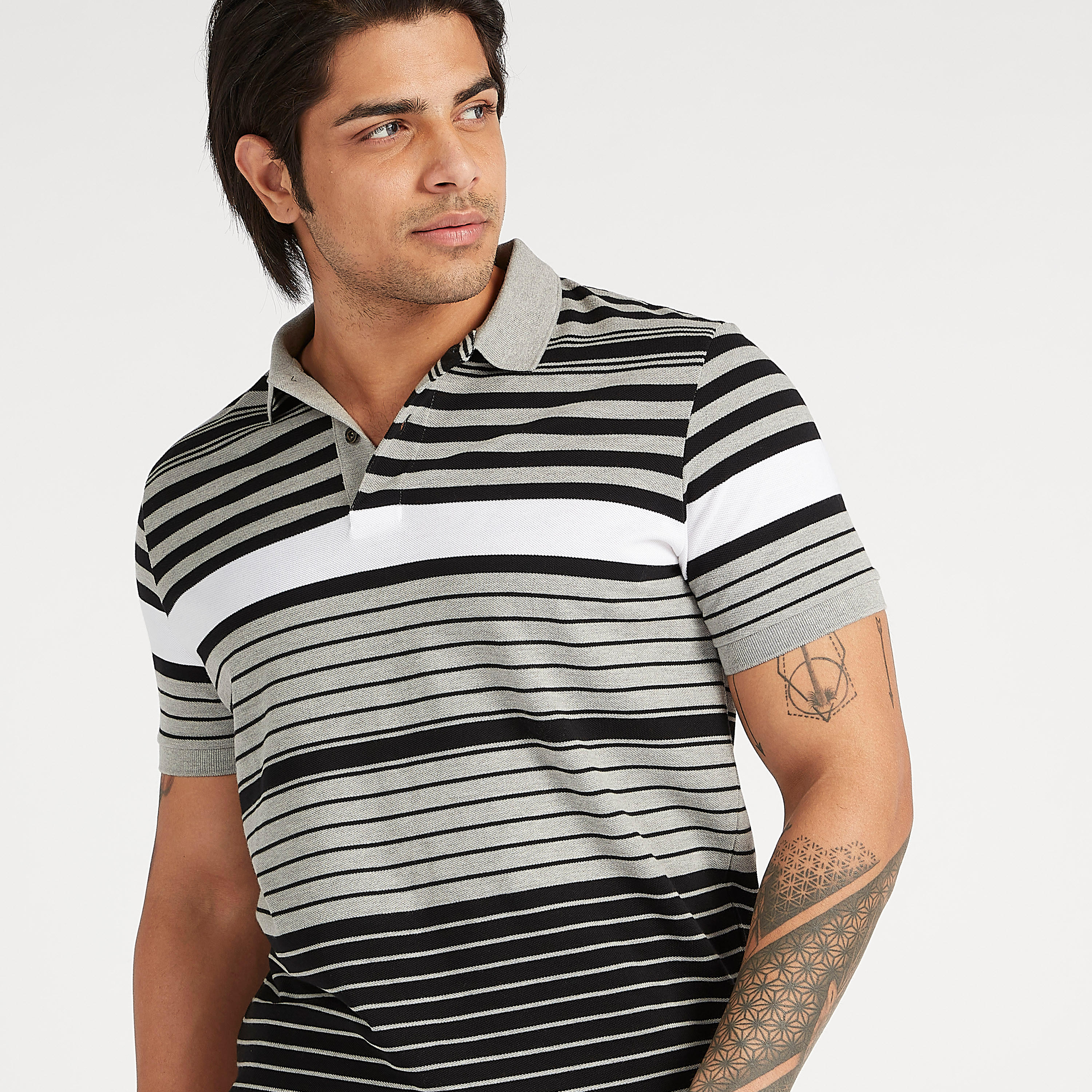 تيشيرت بولو مخطّط بأكمام قصيرة-men-clothing-tshirtsandpolos-polos-image-2
