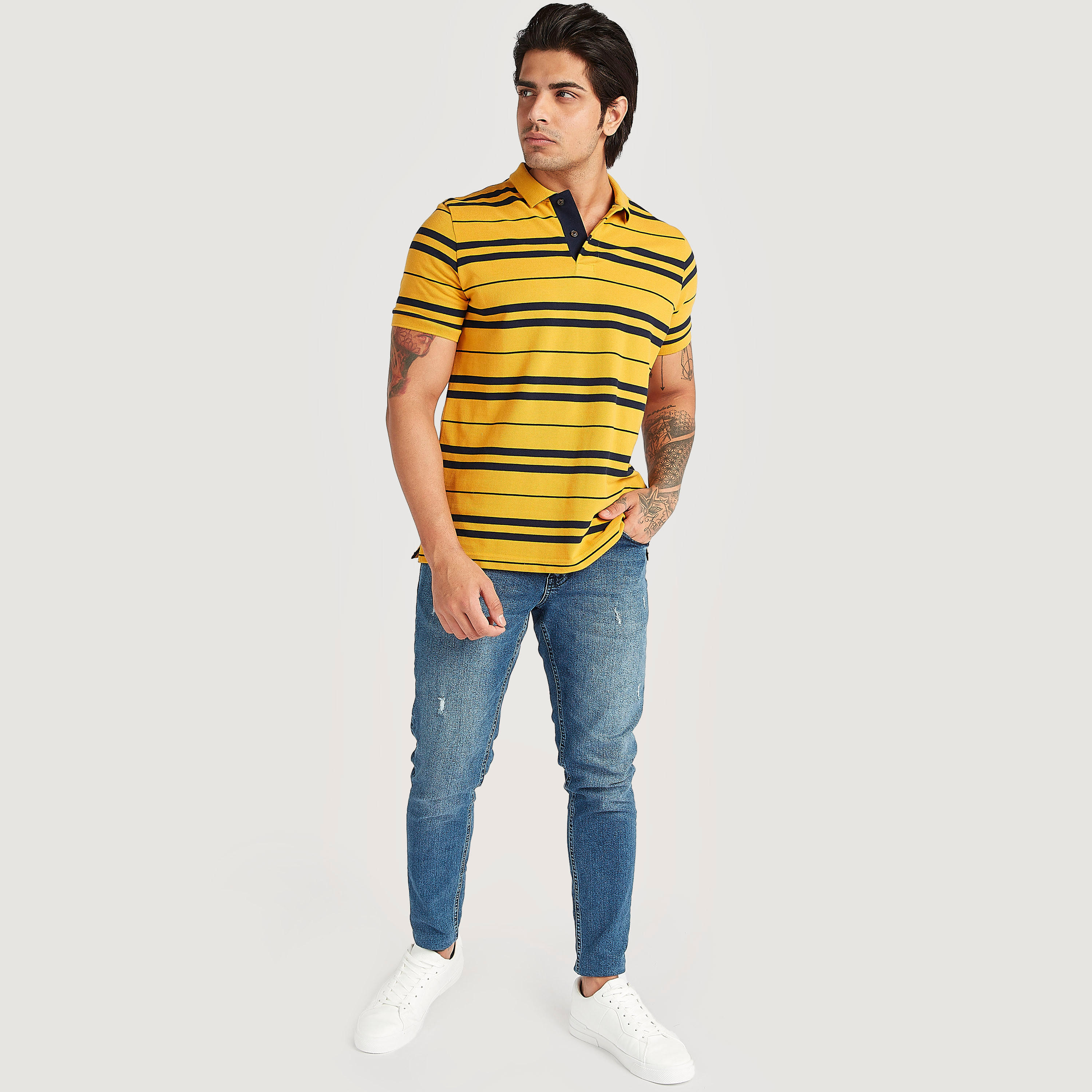 تيشيرت بولو مخطّط بأكمام قصيرة-men-clothing-tshirtsandpolos-polos-image-2