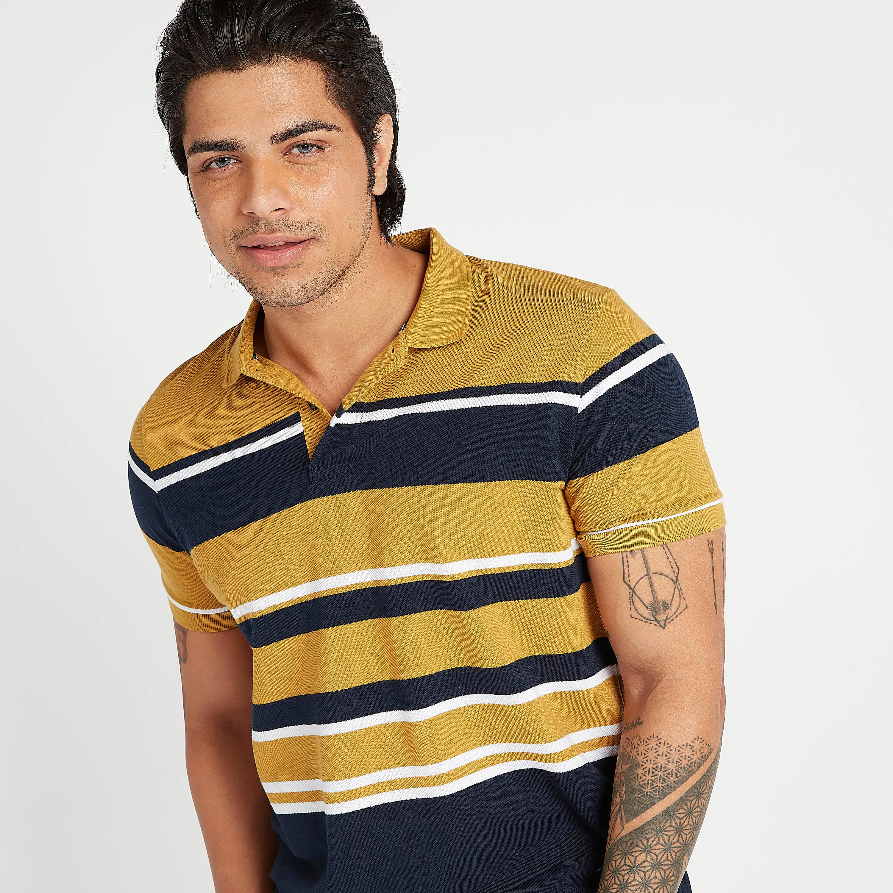 تيشيرت بولو مخطّط بأكمام قصيرة-men-clothing-tshirtsandpolos-polos-image-3
