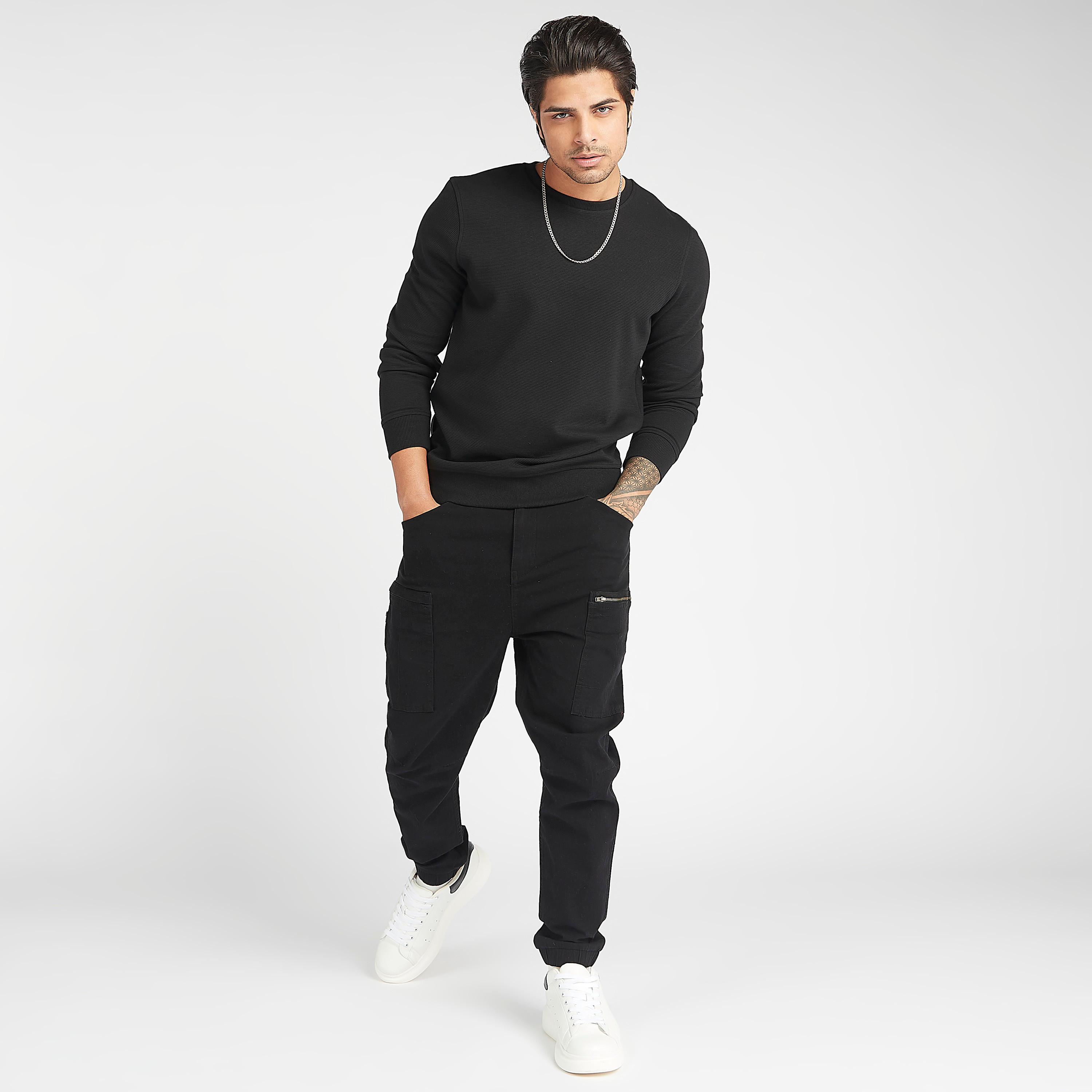 سويت شيرت مستدام بارز الملمس بياقة ضيّقة وأكمام طويلة-men-winterwear-hoodiesandsweatshirts-image-3