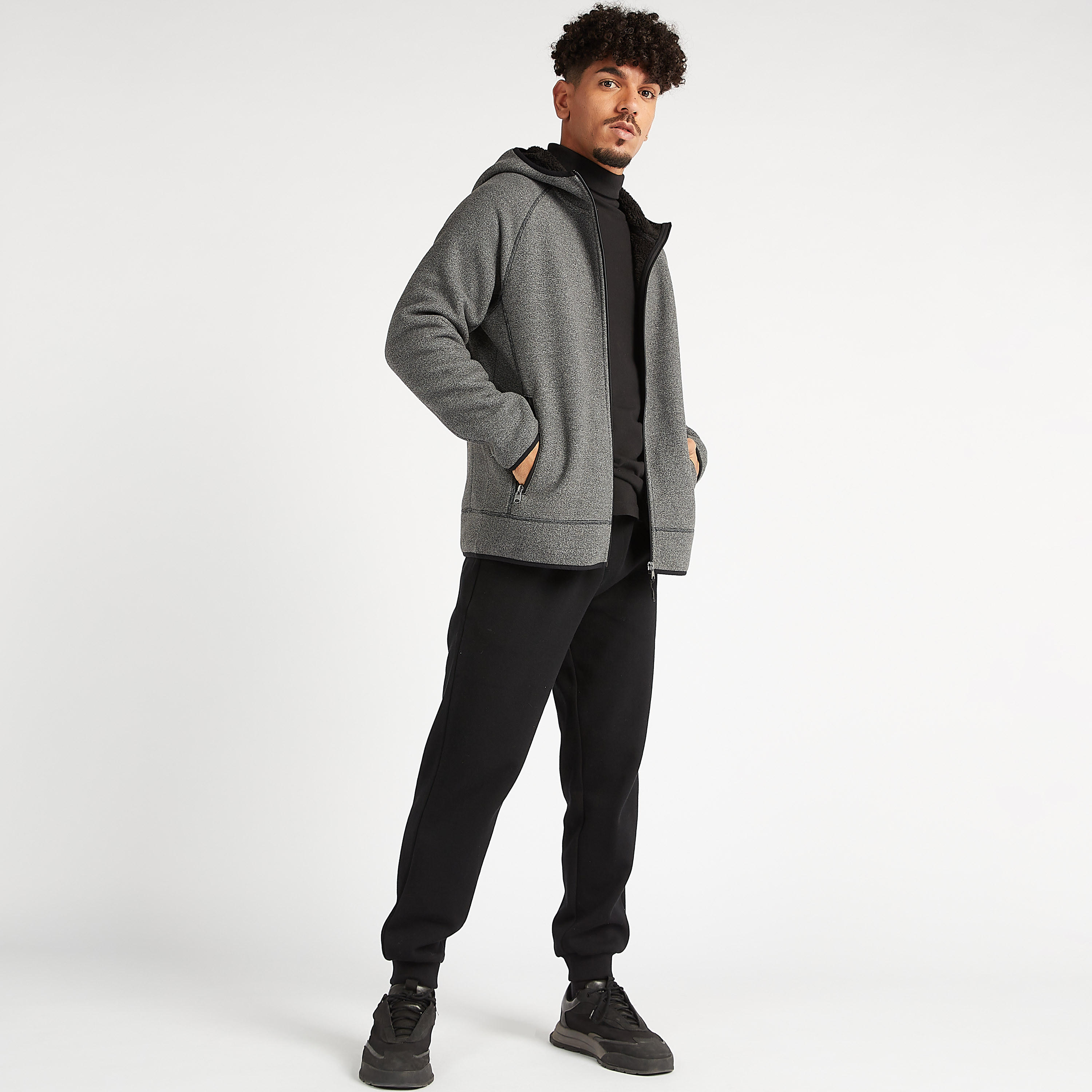 جاكيت بارز الملمس بقبّعة وجيوب وسحّاب-men-clothing-jacketsandblazers-jackets-image-6