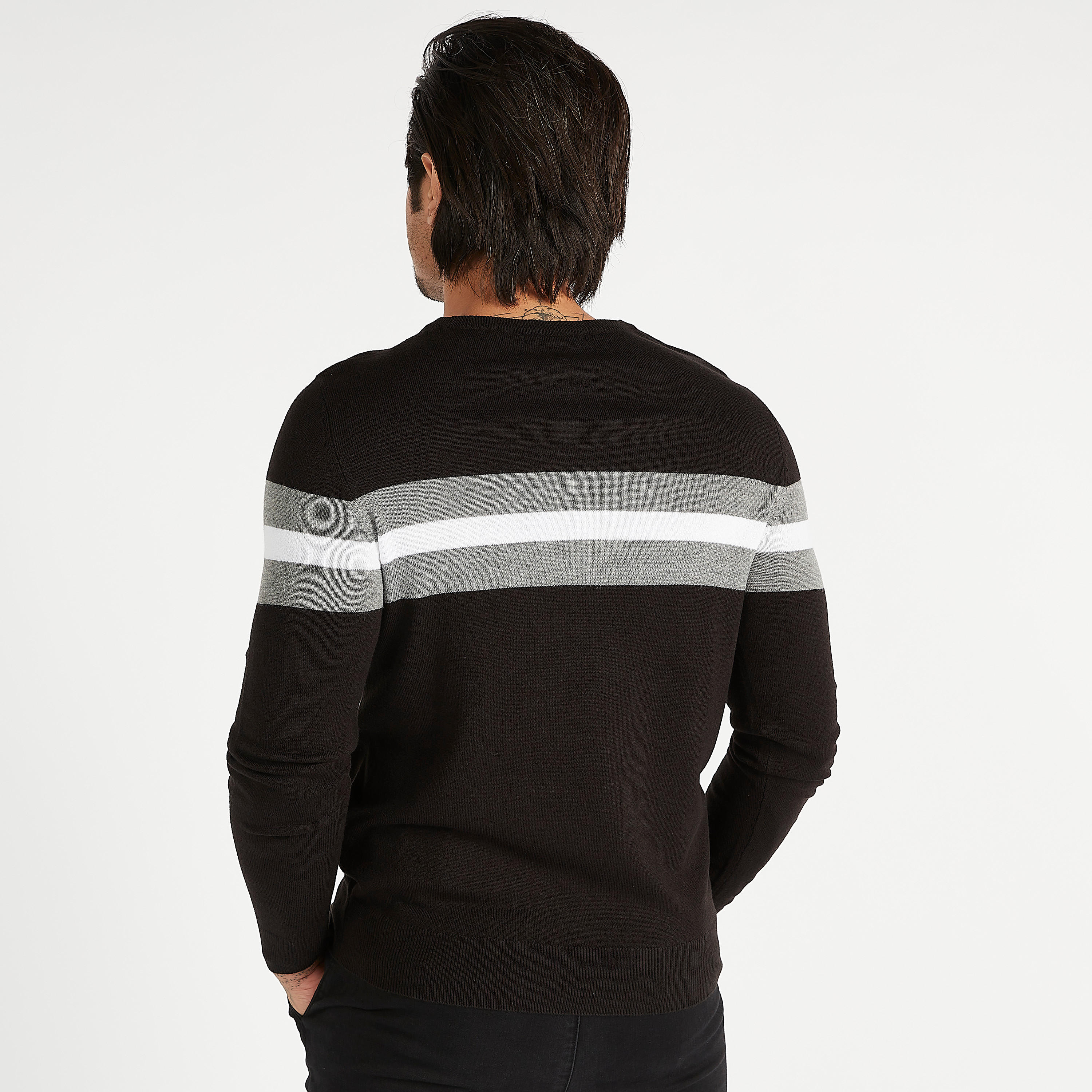كنزة مستدامة مخطّطة بياقة ضيّقة وأكمام طويلة-men-clothing-sweatersandpullovers-image-4