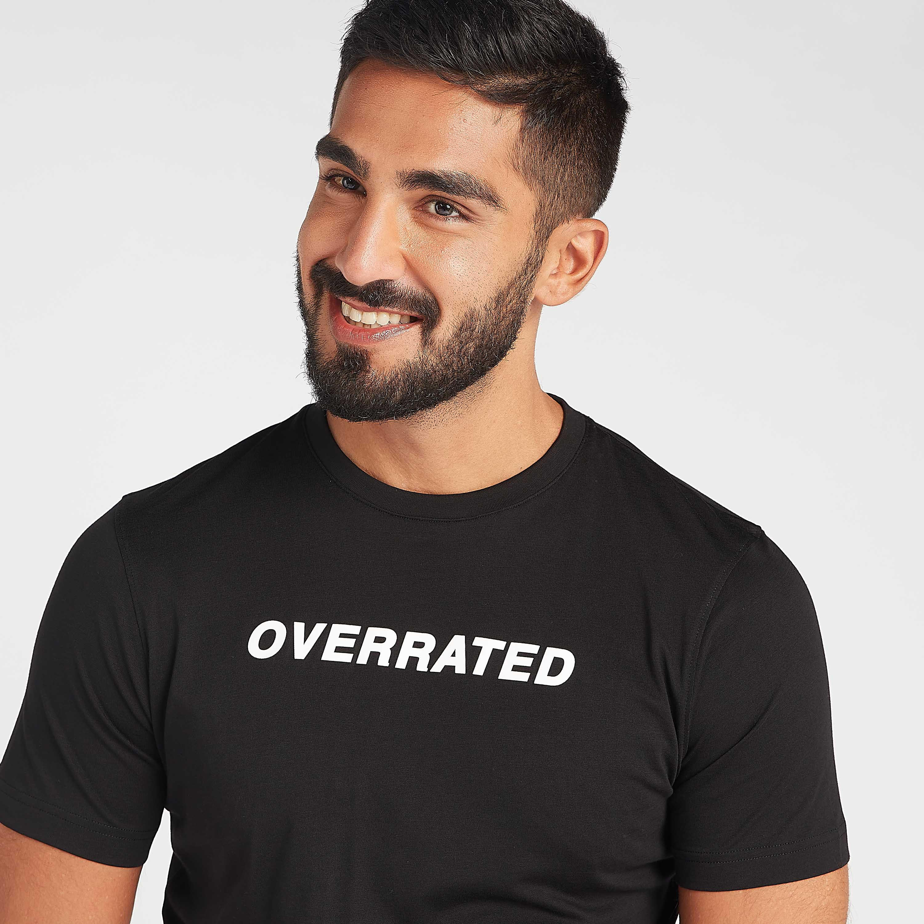 تيشيرت مستدام بياقة ضيّقة وأكمام قصيرة وطبعات-men-clothing-tshirtsandpolos-tshirts-image-3