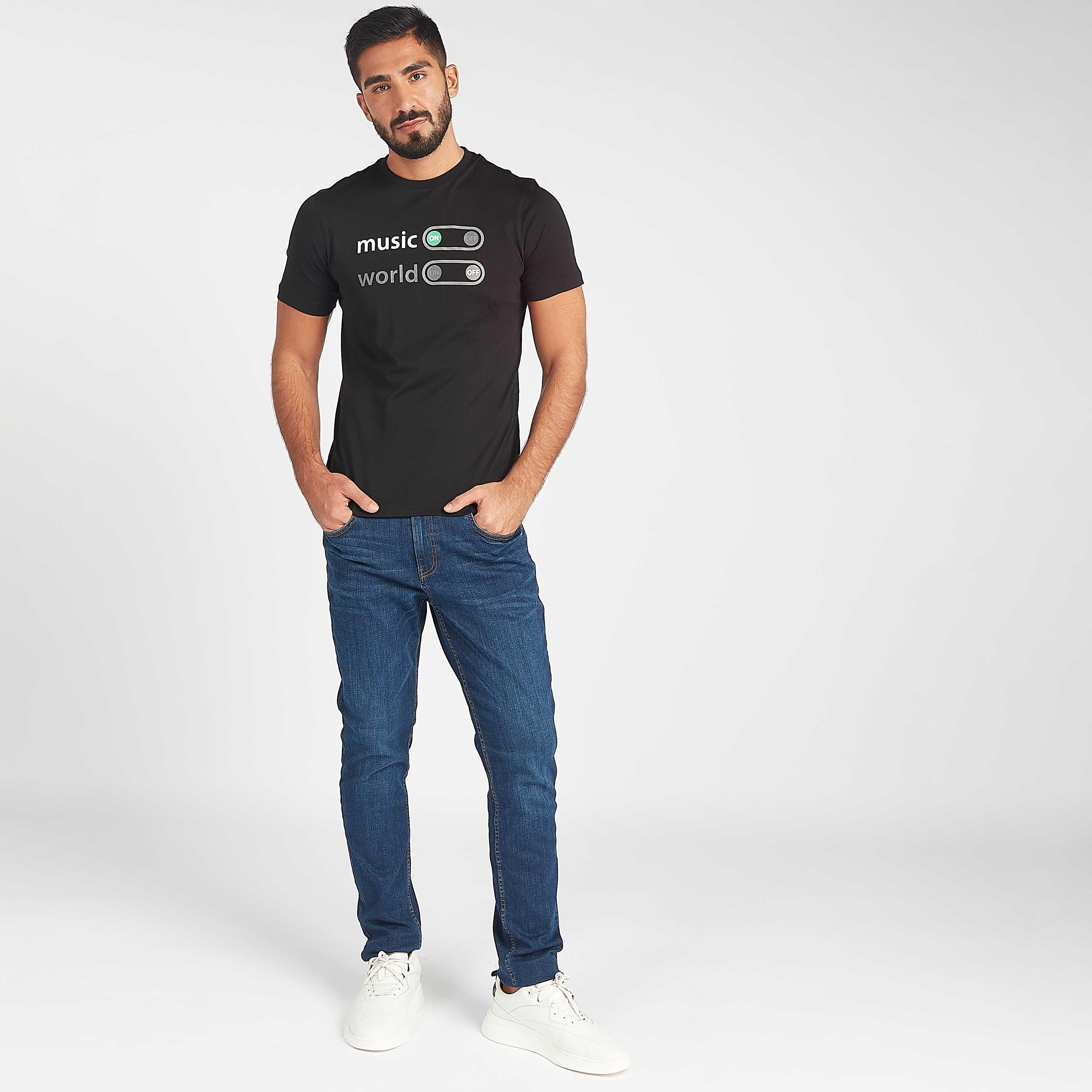 تيشيرت مستدام بياقة ضيّقة وأكمام قصيرة وطبعات-men-clothing-tshirtsandpolos-tshirts-image-2