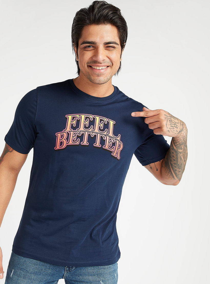 تيشيرت مستدام سليم فيت بياقة ضيّقة وأكمام قصيرة-men-clothing-tshirtsandpolos-tshirts-image-1