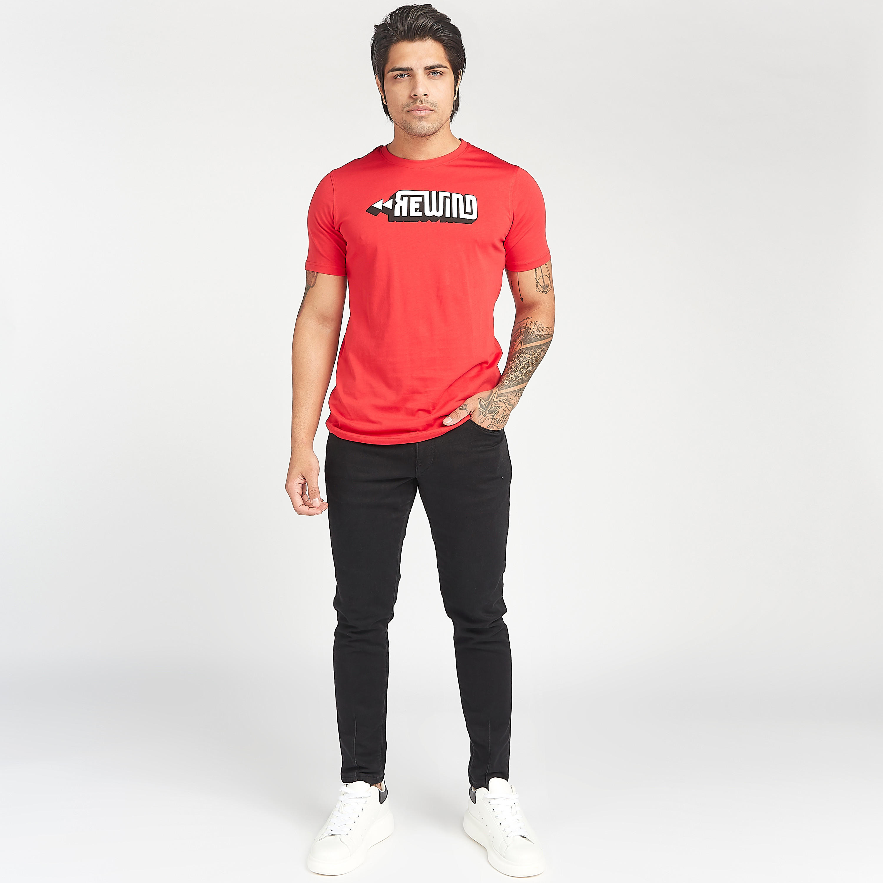 تيشيرت مستدام بياقة ضيّقة وأكمام قصيرة وطبعات-men-clothing-tshirtsandpolos-tshirts-image-2