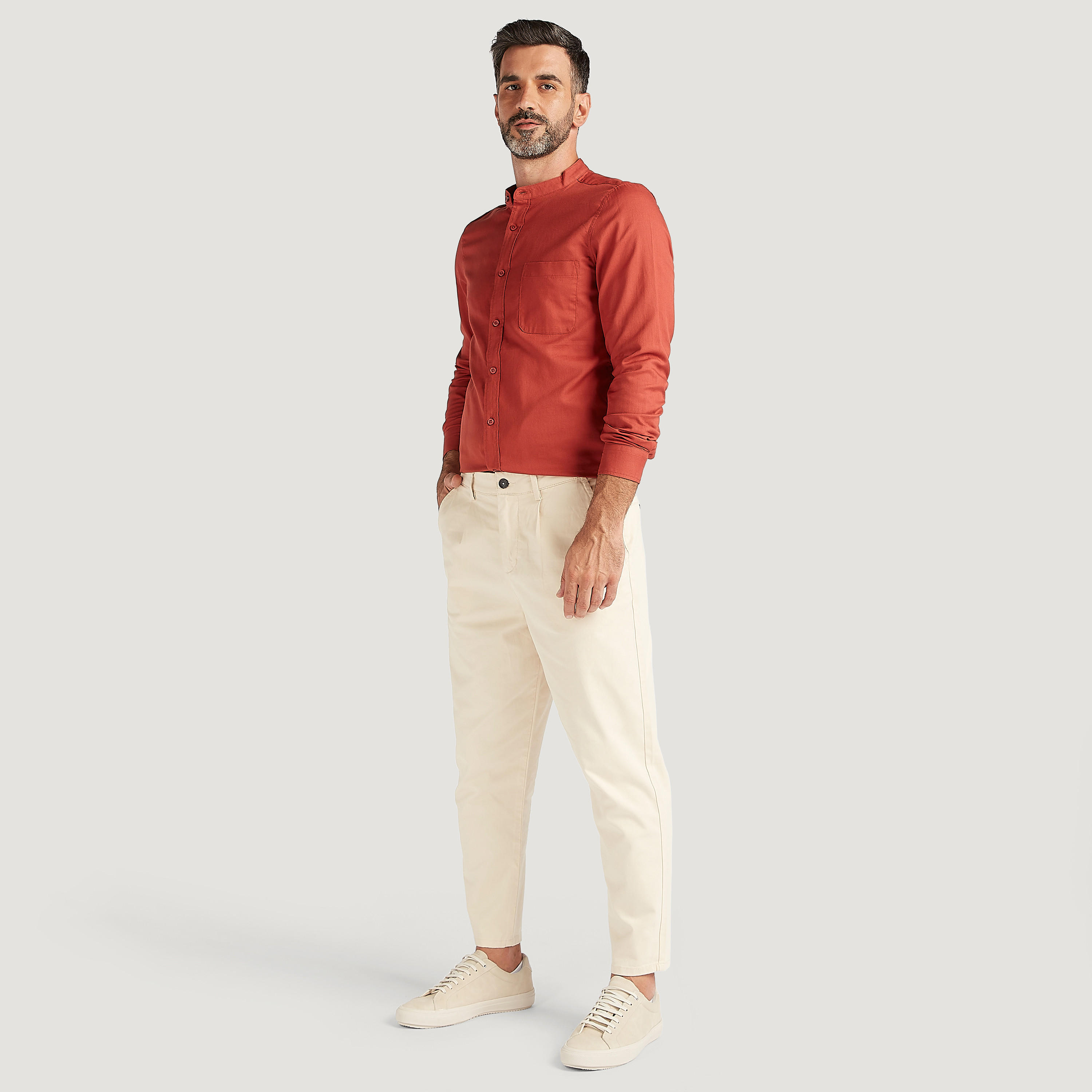 قميص سادة بياقة ماندارين وأكمام طويلة-men-clothing-shirts-image-4