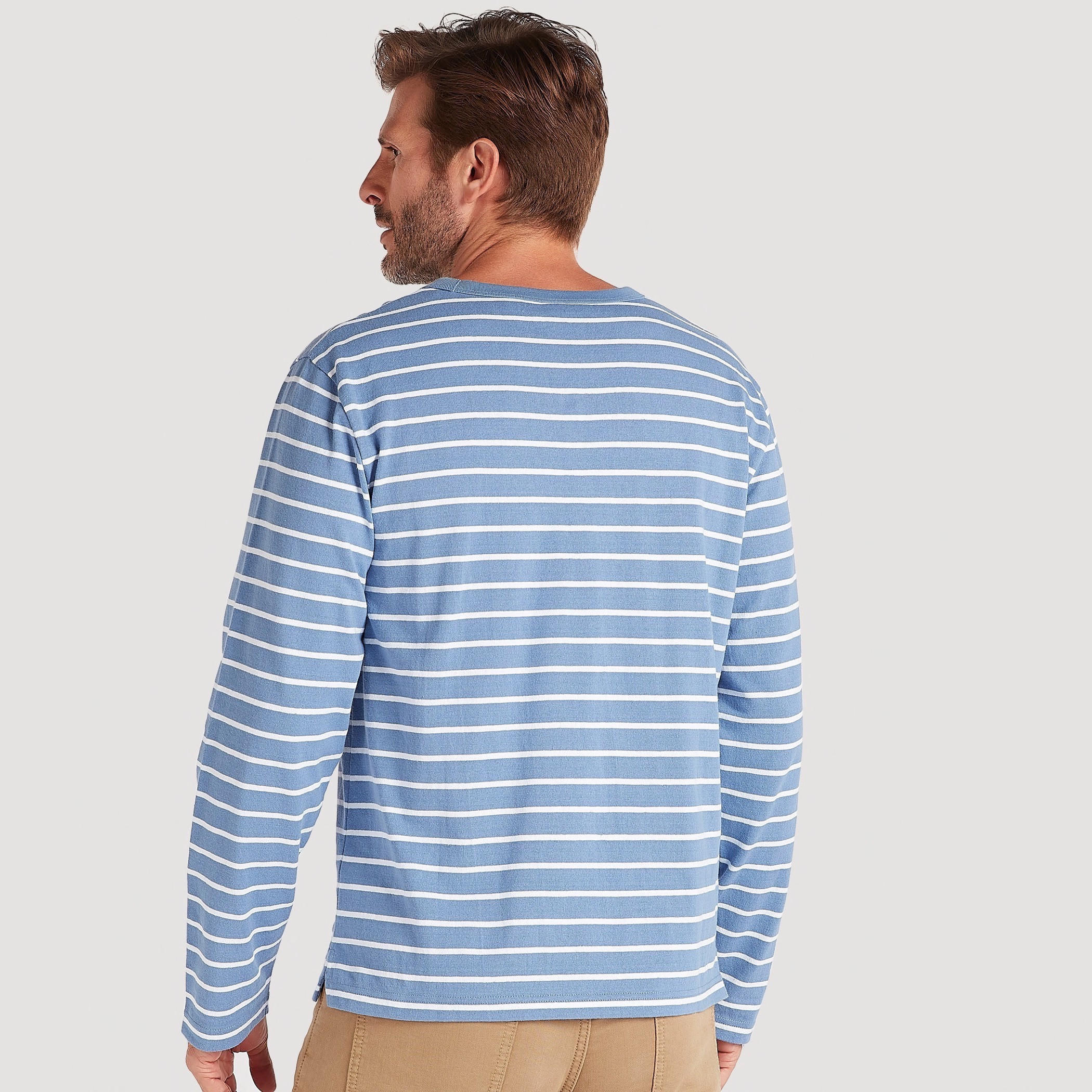 تيشيرت مخطّط بأكمام طويلة وياقة قارب-men-clothing-tshirtsandpolos-tshirts-image-4