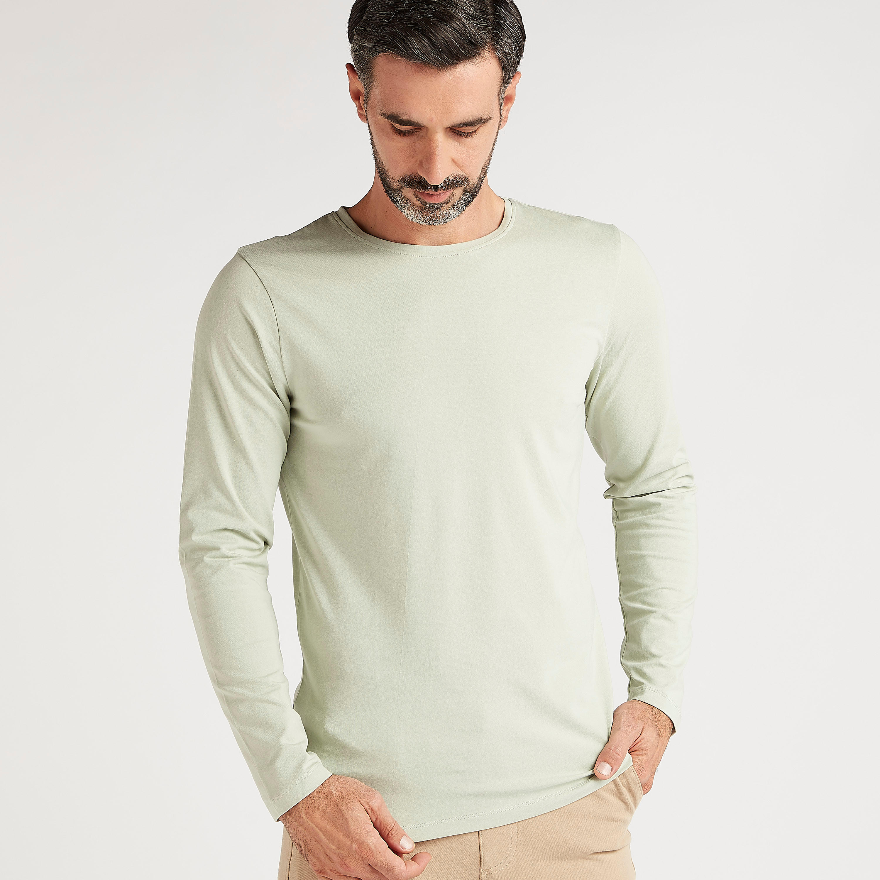 تيشيرت سادة بياقة ضيّقة وأكمام طويلة-men-clothing-tshirtsandpolos-tshirts-image-4