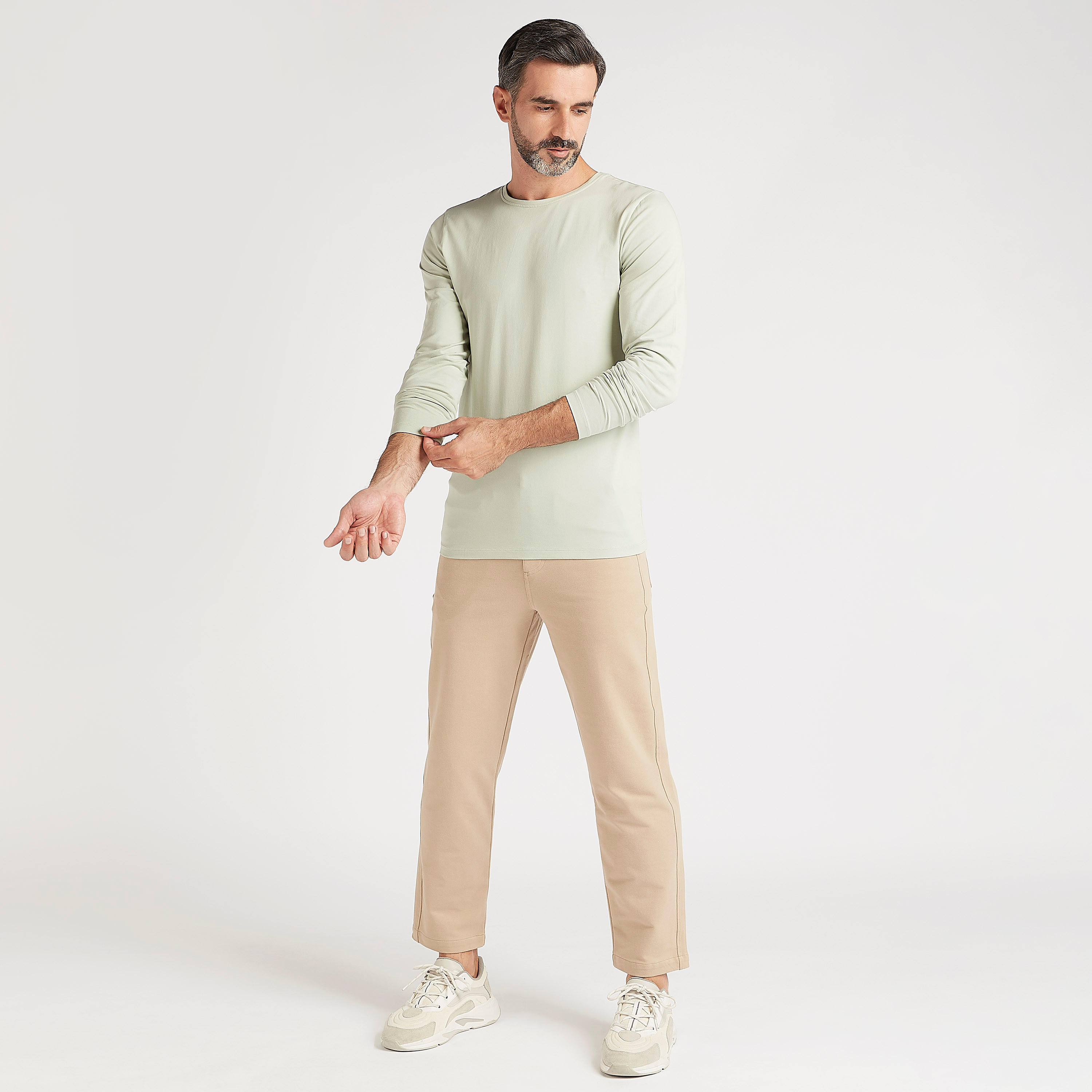 تيشيرت سادة بياقة ضيّقة وأكمام طويلة-men-clothing-tshirtsandpolos-tshirts-image-3
