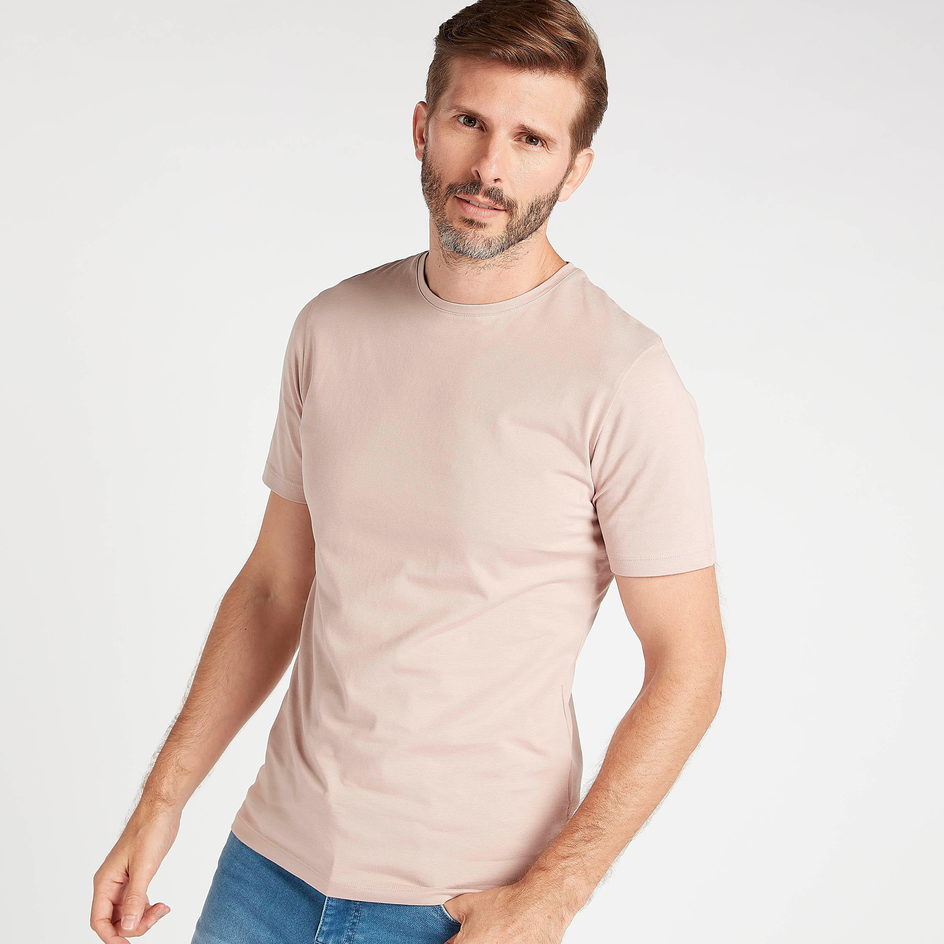 تيشيرت سادة بياقة ضيّقة وأكمام قصيرة-men-clothing-tshirtsandpolos-tshirts-image-3