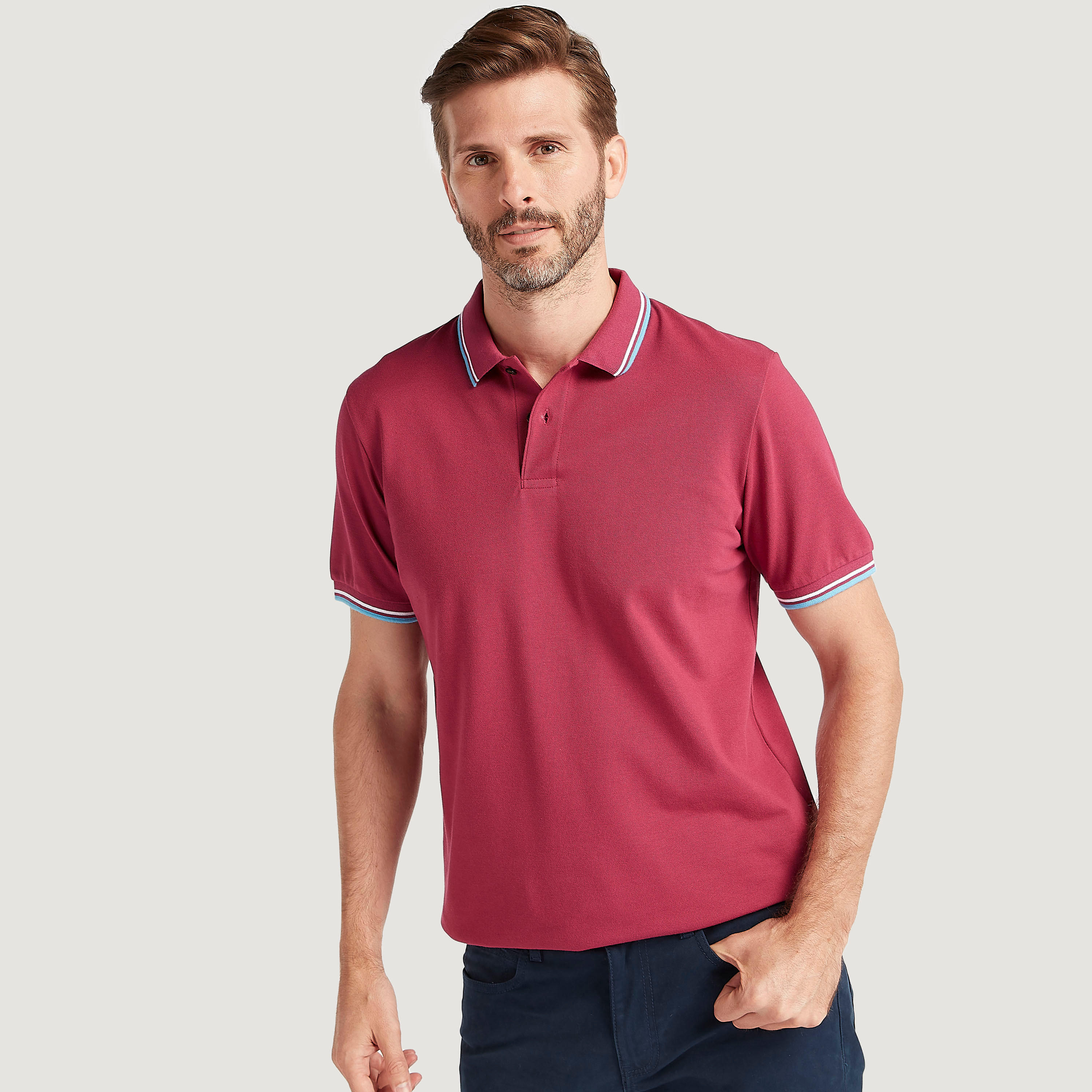 تيشيرت بولو سادة بأكمام قصيرة وتفاصيل خيوط بارزة-men-clothing-tshirtsandpolos-polos-image-4