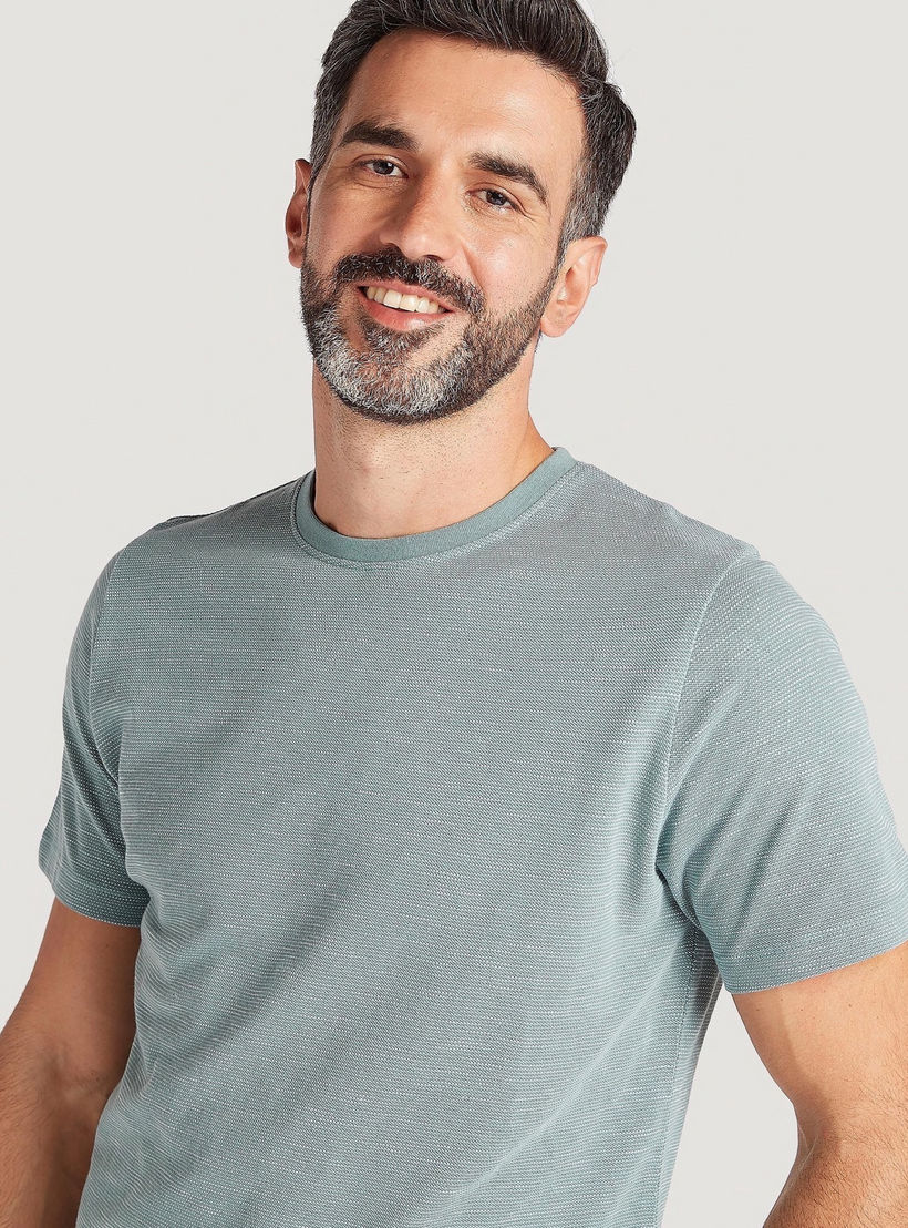 Textured Crew Neck T-shirt with Short Sleeves-men-clothing-tshirtsandpolos-tshirts-image-3