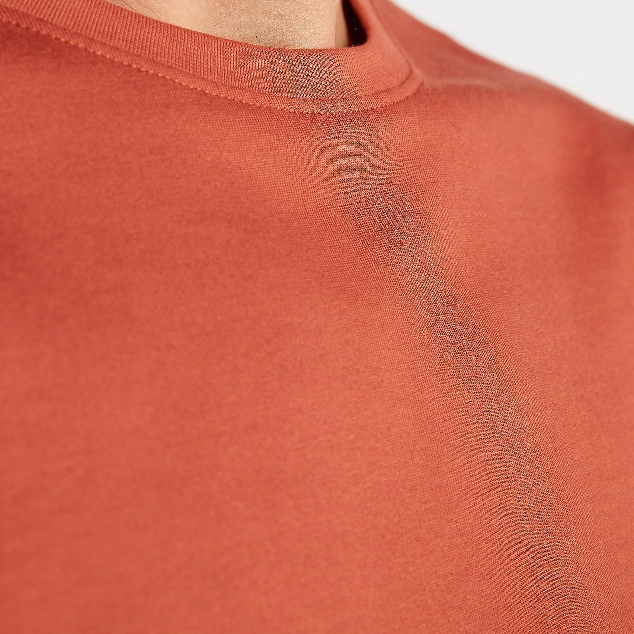 تيشيرت سادة بياقة ضيّقة وأكمام قصيرة-men-clothing-tshirtsandpolos-tshirts-image-5