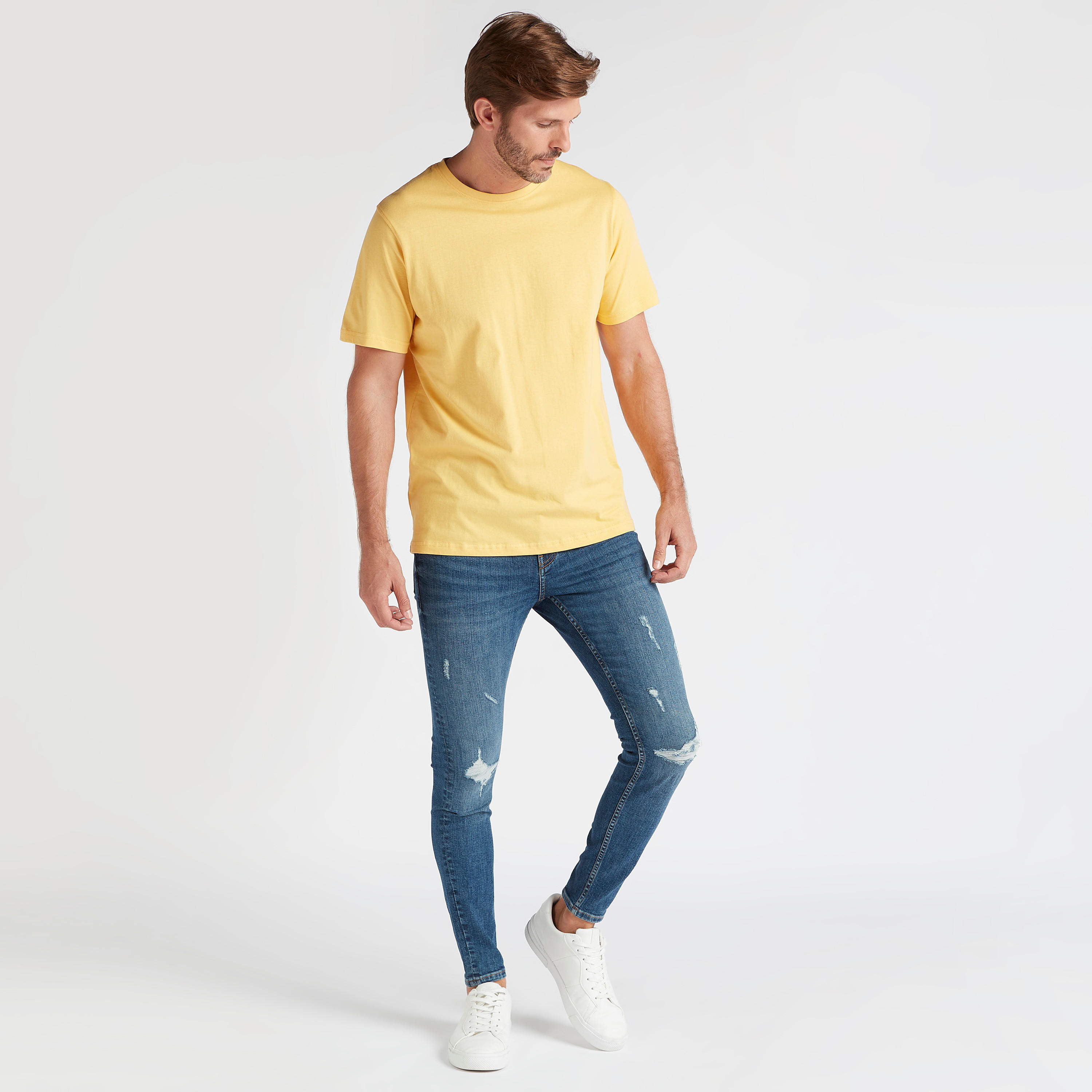 تيشيرت سادة بياقة ضيّقة وأكمام قصيرة-men-clothing-tshirtsandpolos-tshirts-image-2