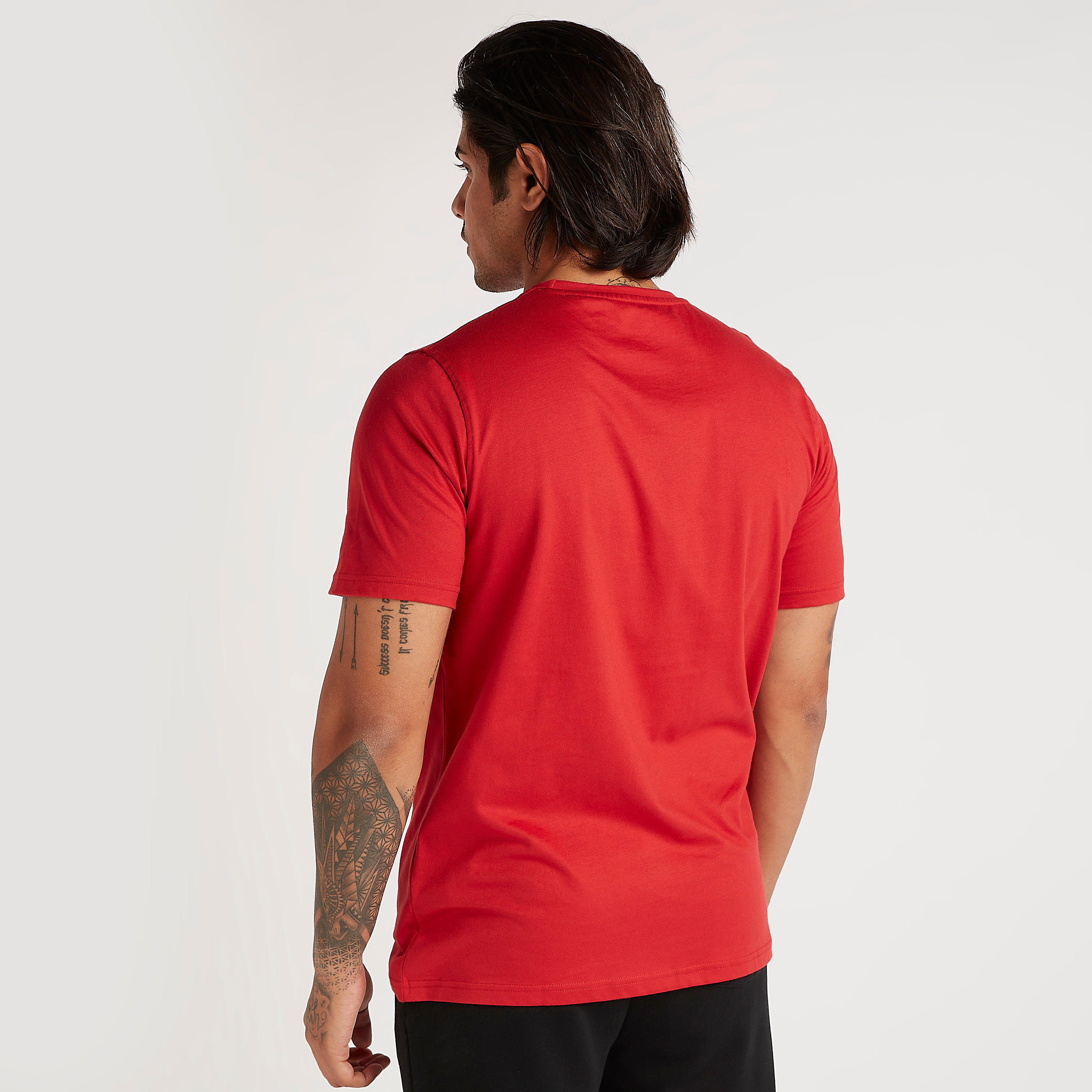 تيشيرت سادة بياقة ضيّقة وأكمام قصيرة-men-clothing-tshirtsandpolos-tshirts-image-1