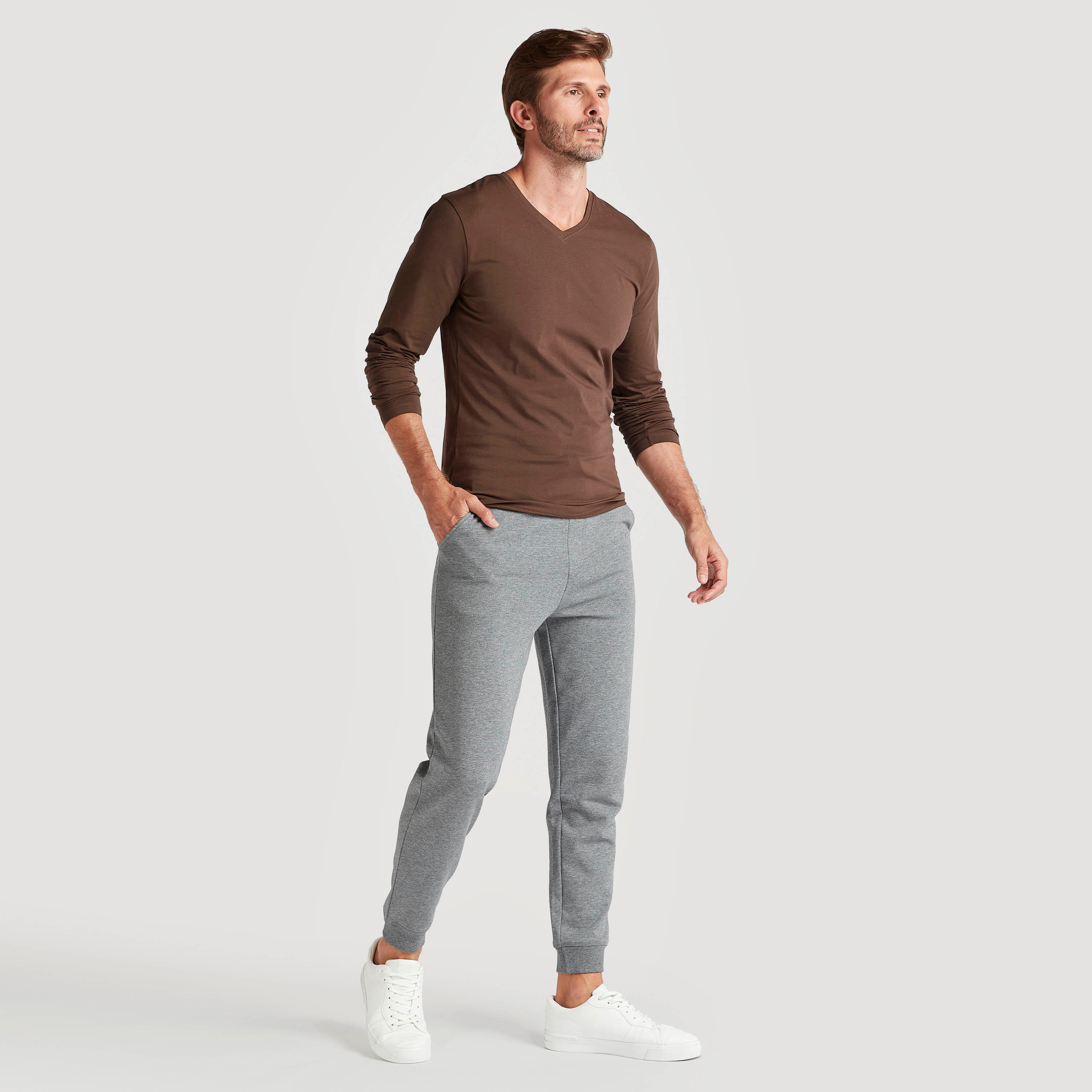 تيشيرت سادة بياقة v وأكمام طويلة-men-clothing-tshirtsandpolos-tshirts-image-2