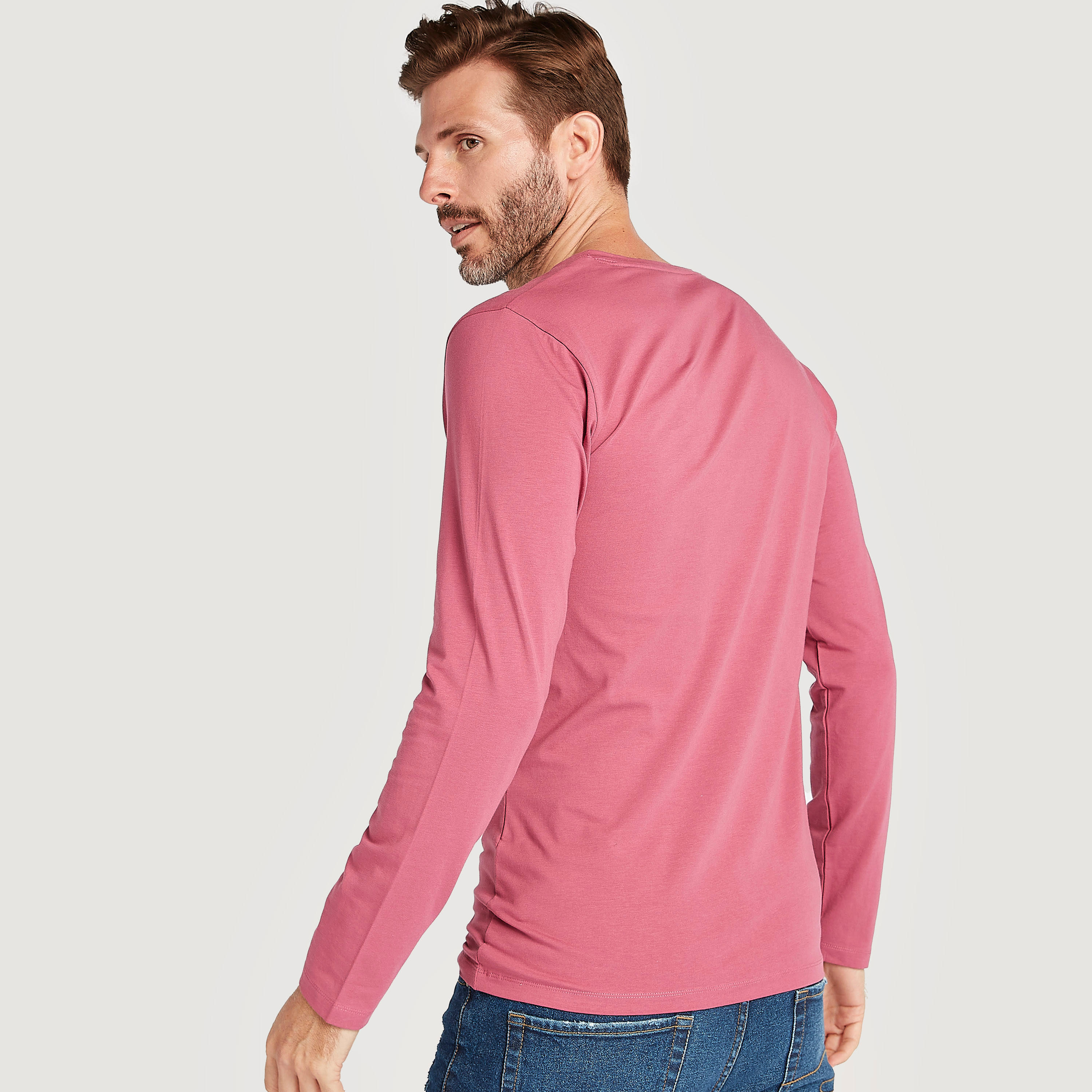 تيشيرت سادة بياقة v وأكمام طويلة-men-clothing-tshirtsandpolos-tshirts-image-2