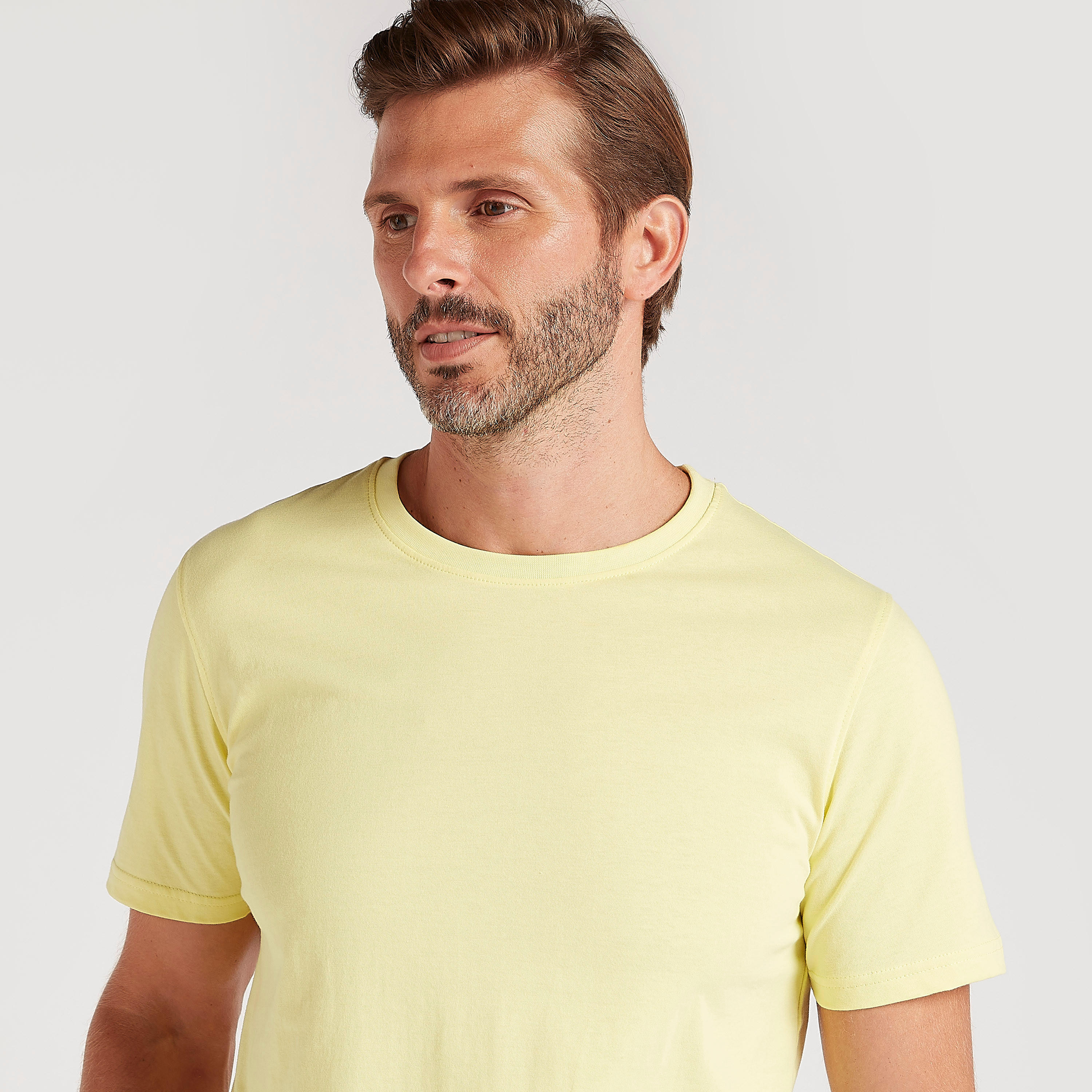 تيشيرت بارز الملمس بياقة ضيّقة وأكمام قصيرة-men-clothing-tshirtsandpolos-tshirts-image-3