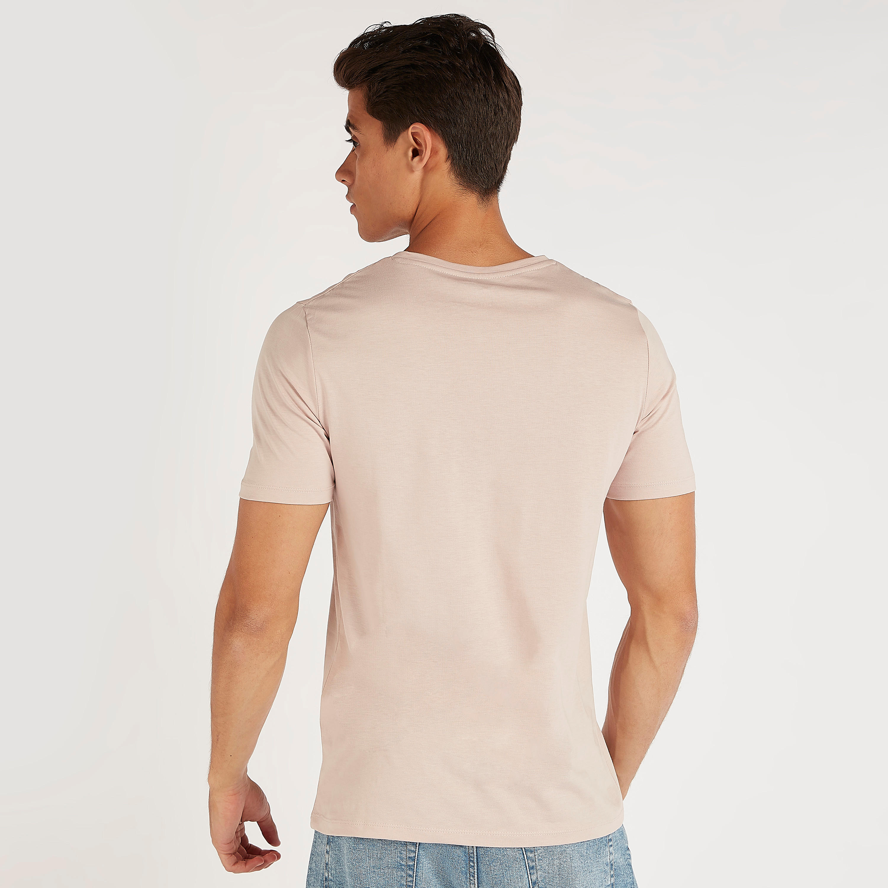 تيشيرت سادة بياقة V وأكمام قصيرة-men-clothing-tshirtsandpolos-tshirts-image-1