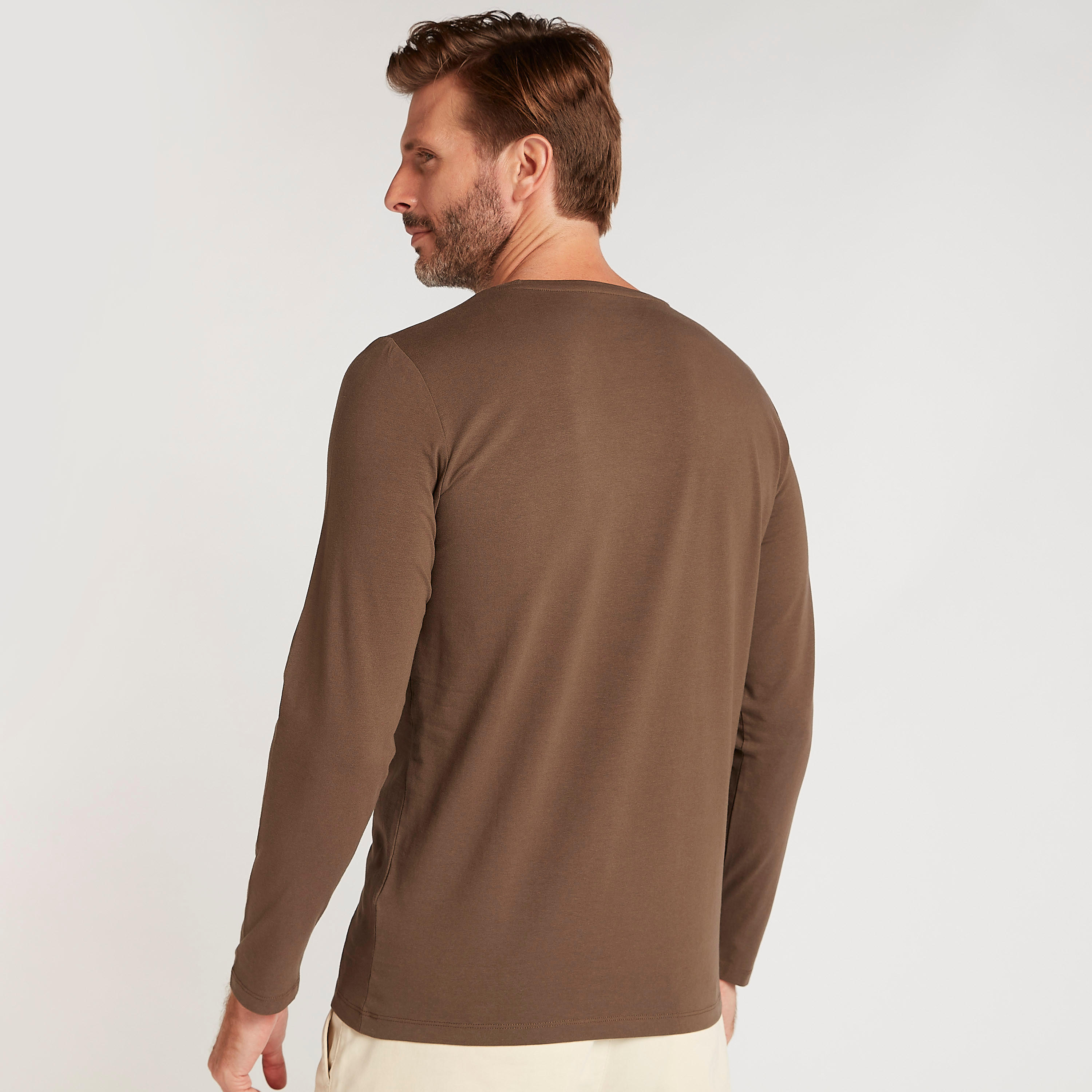 تيشيرت سادة بياقة ضيّقة وأكمام طويلة-men-clothing-tshirtsandpolos-tshirts-image-2