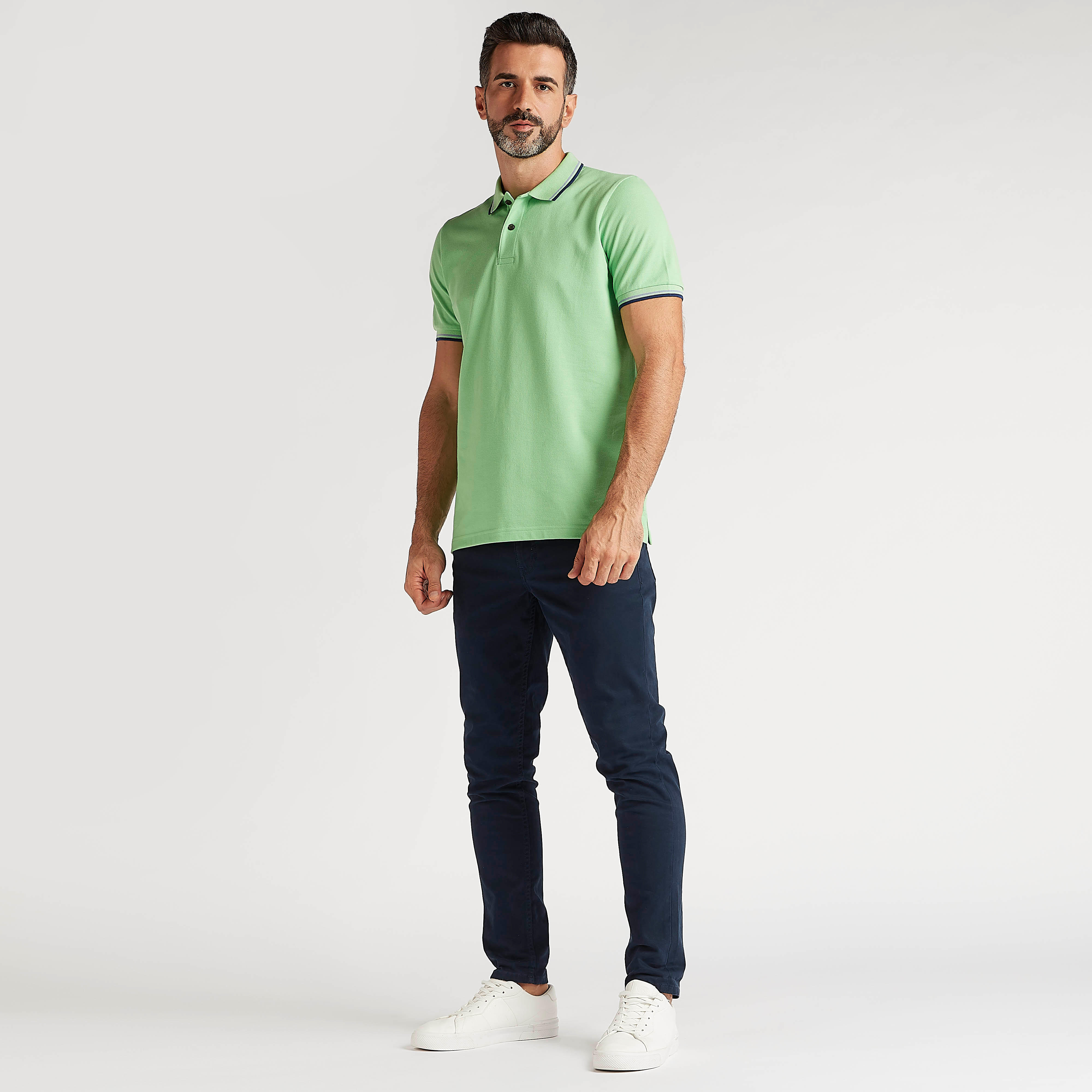 تيشيرت بولو سادة بأكمام قصيرة وتفاصيل خيوط بارزة-men-clothing-tshirtsandpolos-polos-image-6