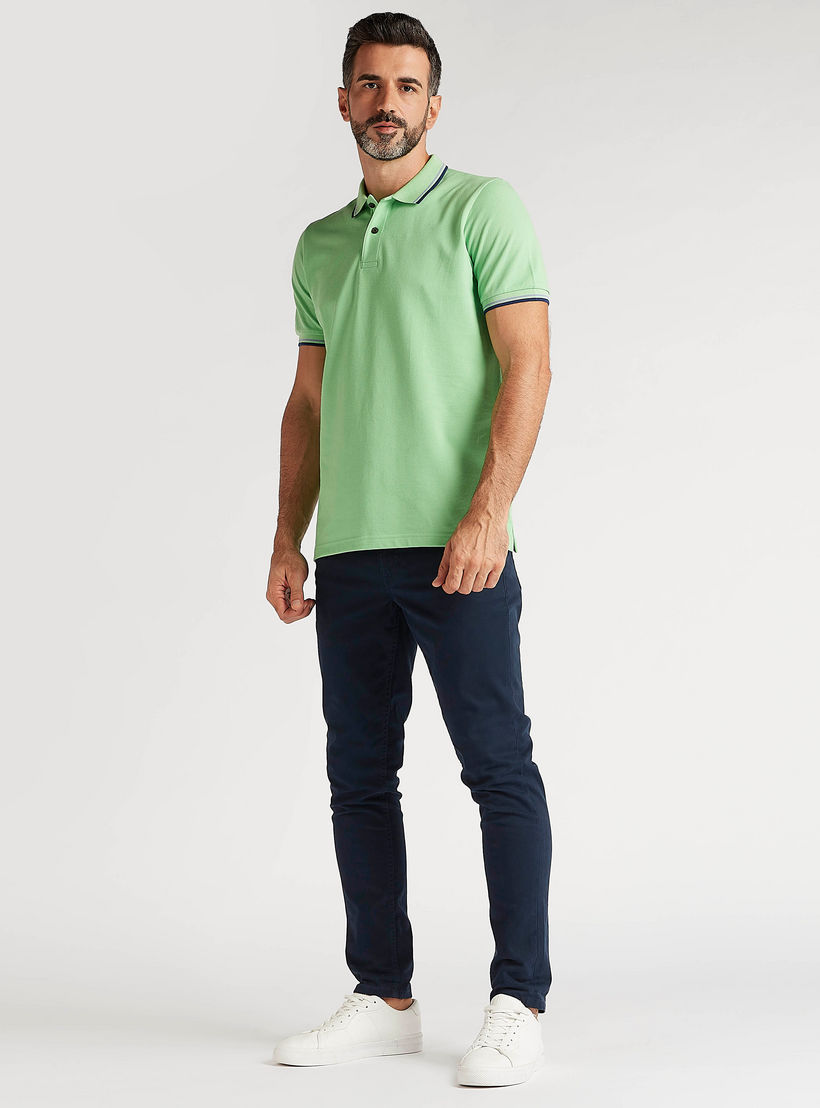 تيشيرت بولو سادة بأكمام قصيرة وتفاصيل خيوط بارزة-men-clothing-tshirtsandpolos-polos-image-6