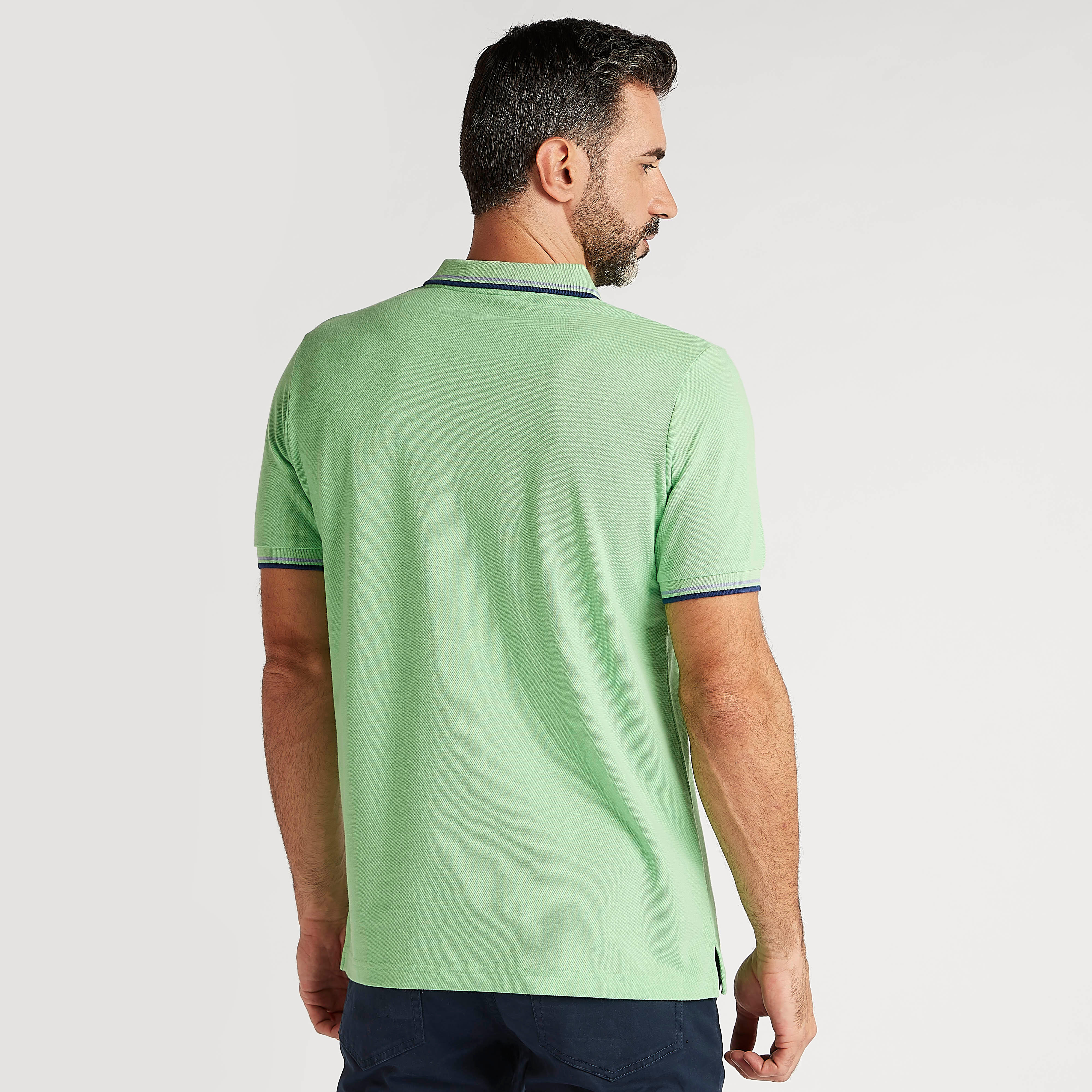 تيشيرت بولو سادة بأكمام قصيرة وتفاصيل خيوط بارزة-men-clothing-tshirtsandpolos-polos-image-4