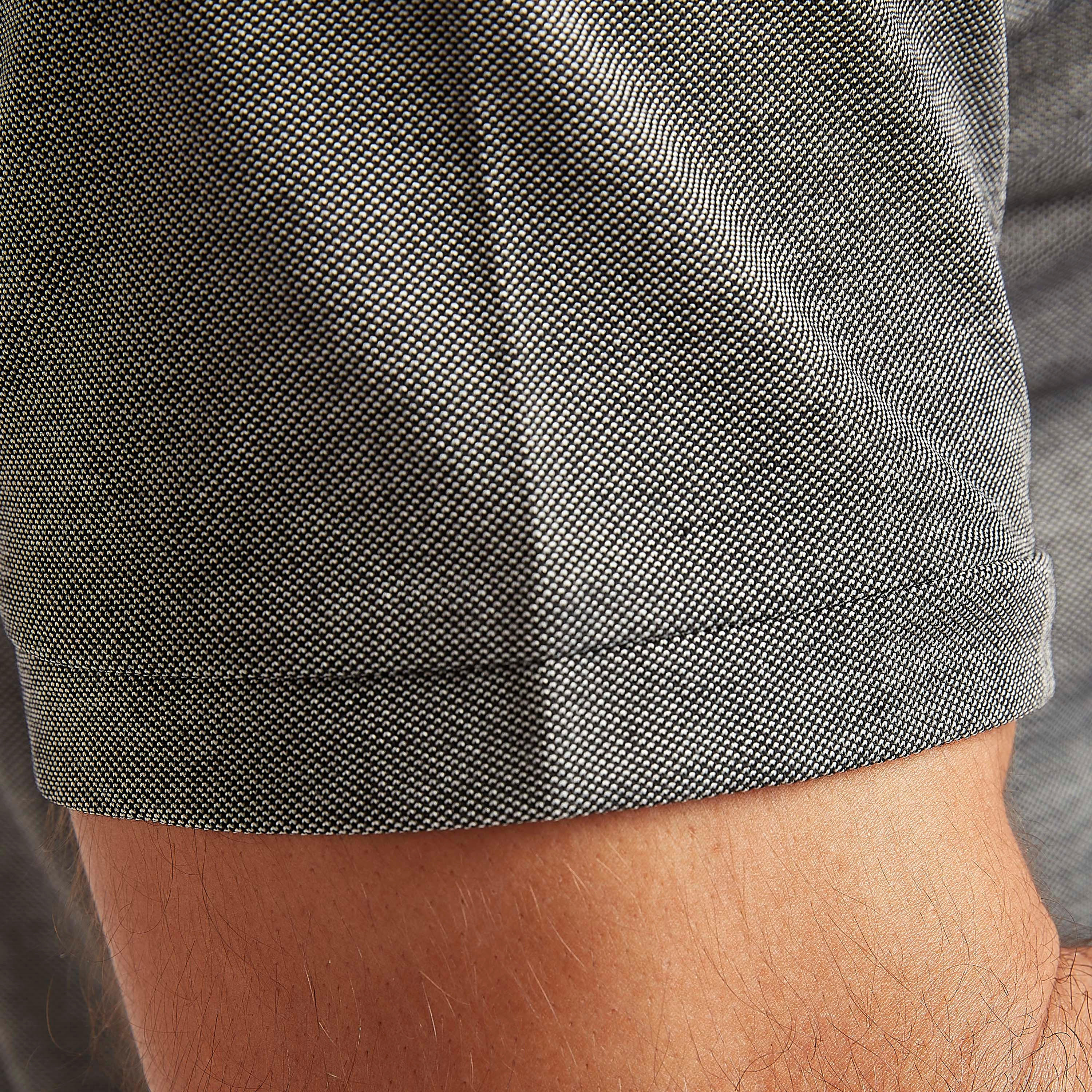 تيشيرت بارز الملمس بأكمام قصيرة وياقة هينلي-men-clothing-tshirtsandpolos-tshirts-image-6