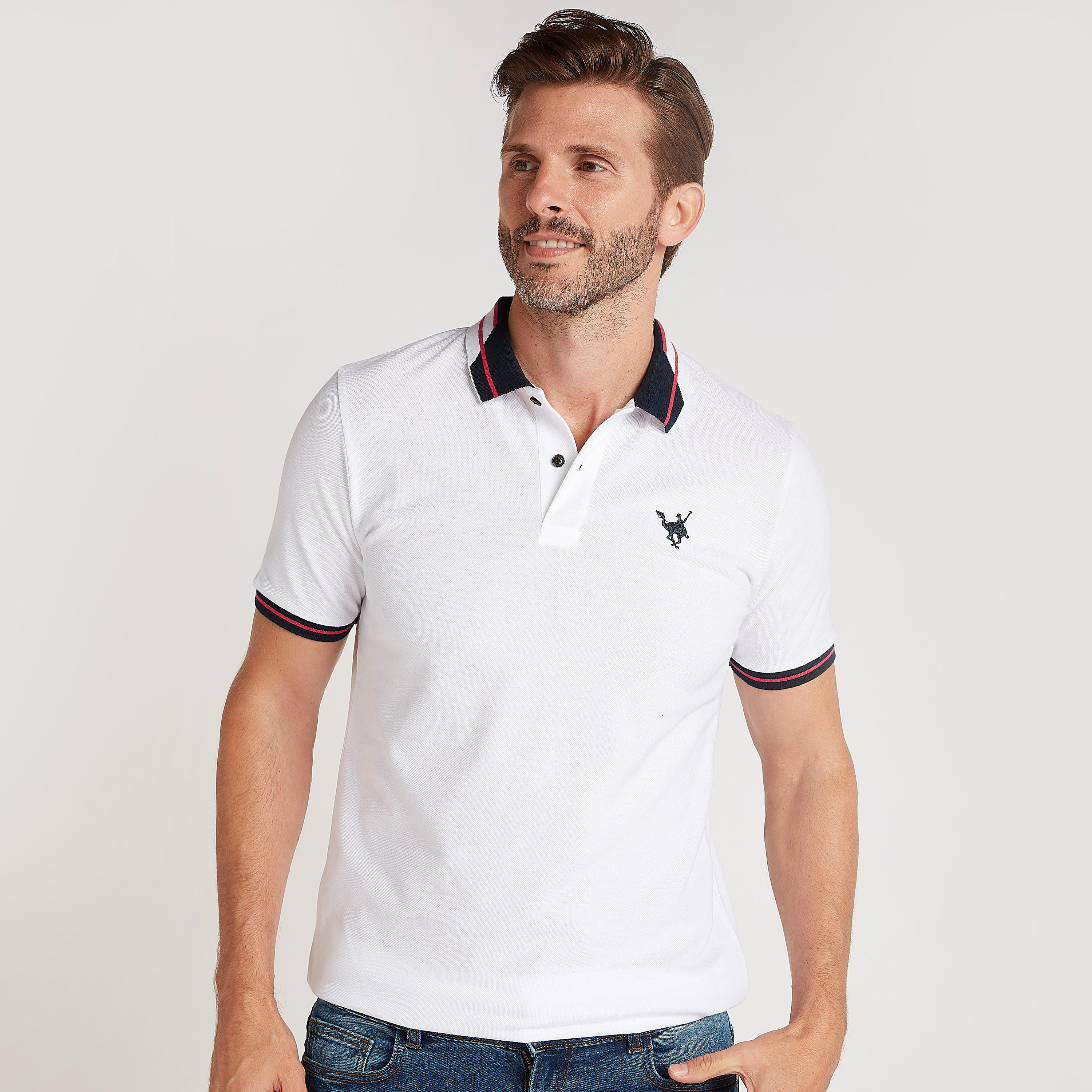 تيشيرت بولو مطرز بأكمام قصيرة-men-clothing-tshirtsandpolos-polos-image-1