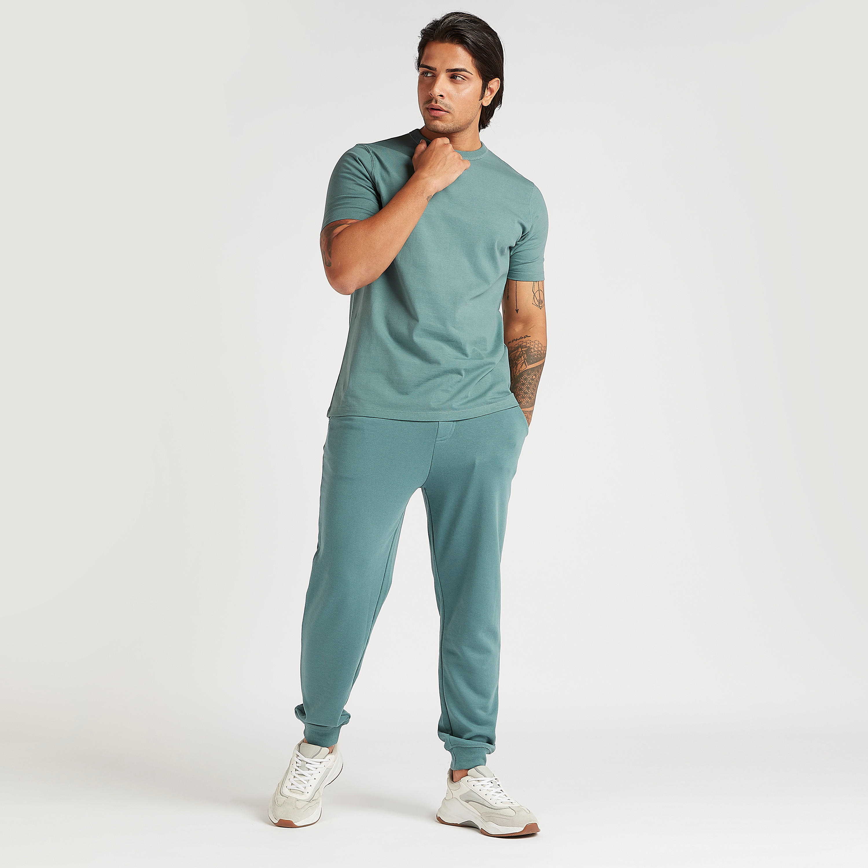 بنطلون رياضي سادة برباط إغلاق وجيوب-men-clothing-bottoms-joggers-image-4