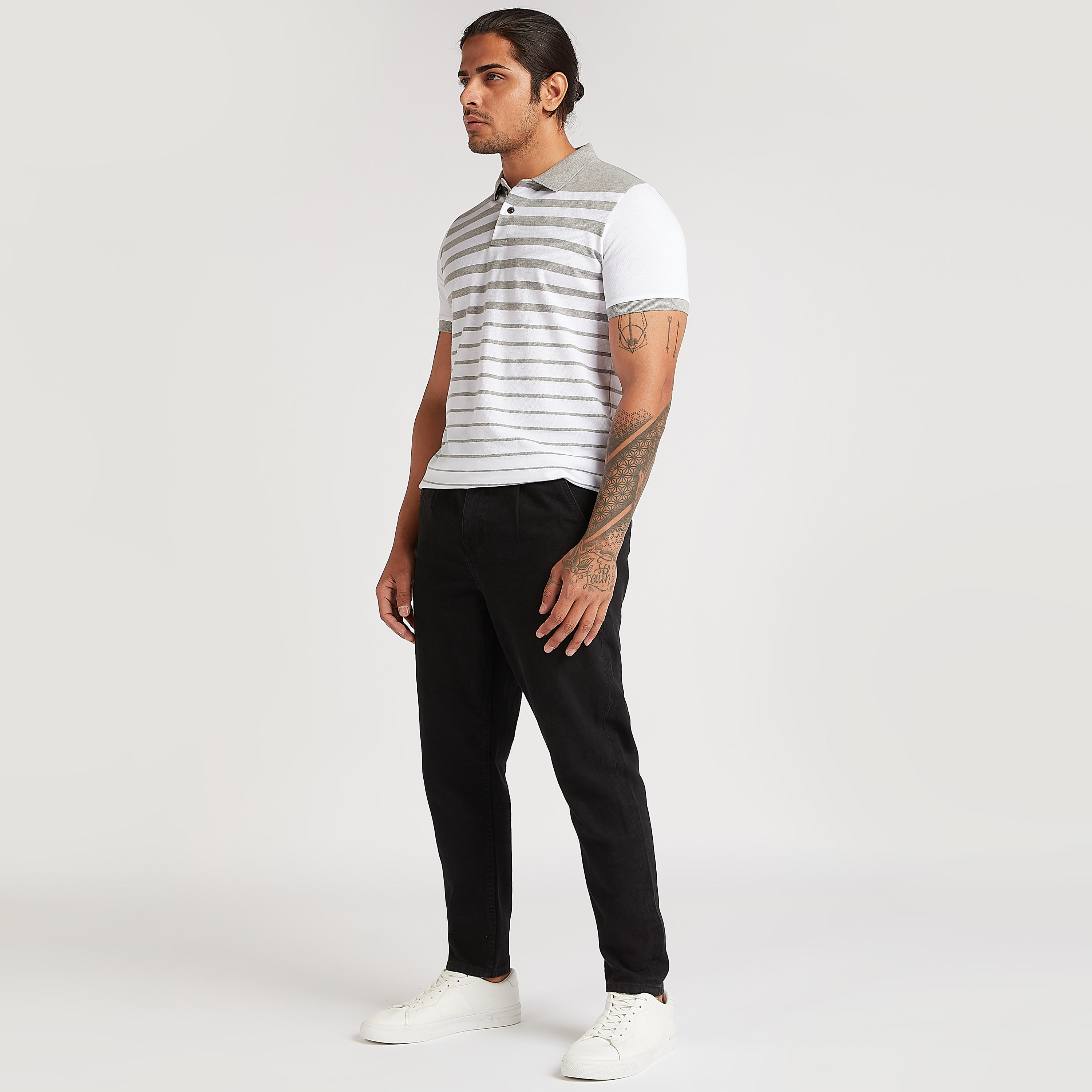 تيشيرت بولو مخطّط بأكمام قصيرة-men-clothing-tshirtsandpolos-polos-image-2