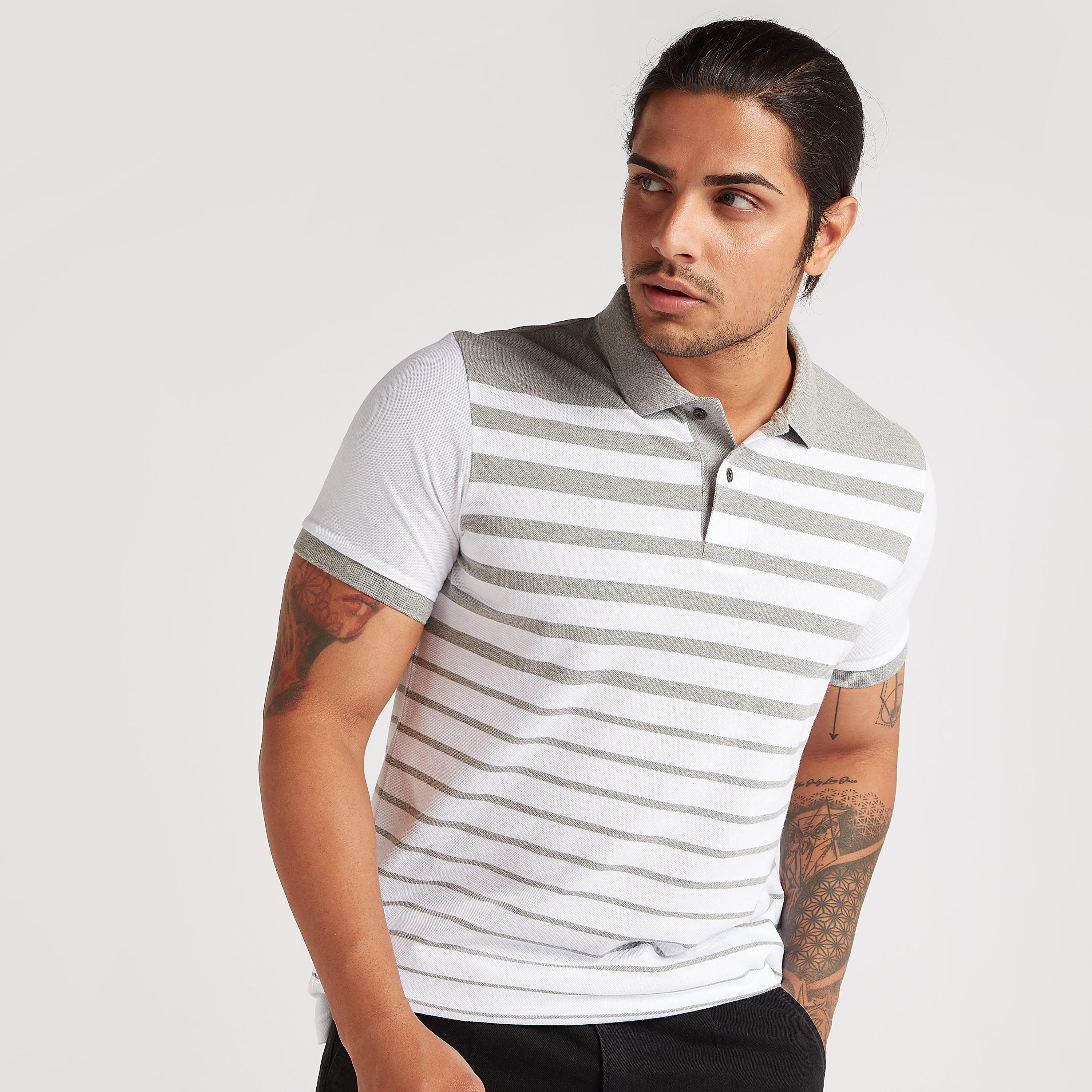 تيشيرت بولو مخطّط بأكمام قصيرة-men-clothing-tshirtsandpolos-polos-image-6