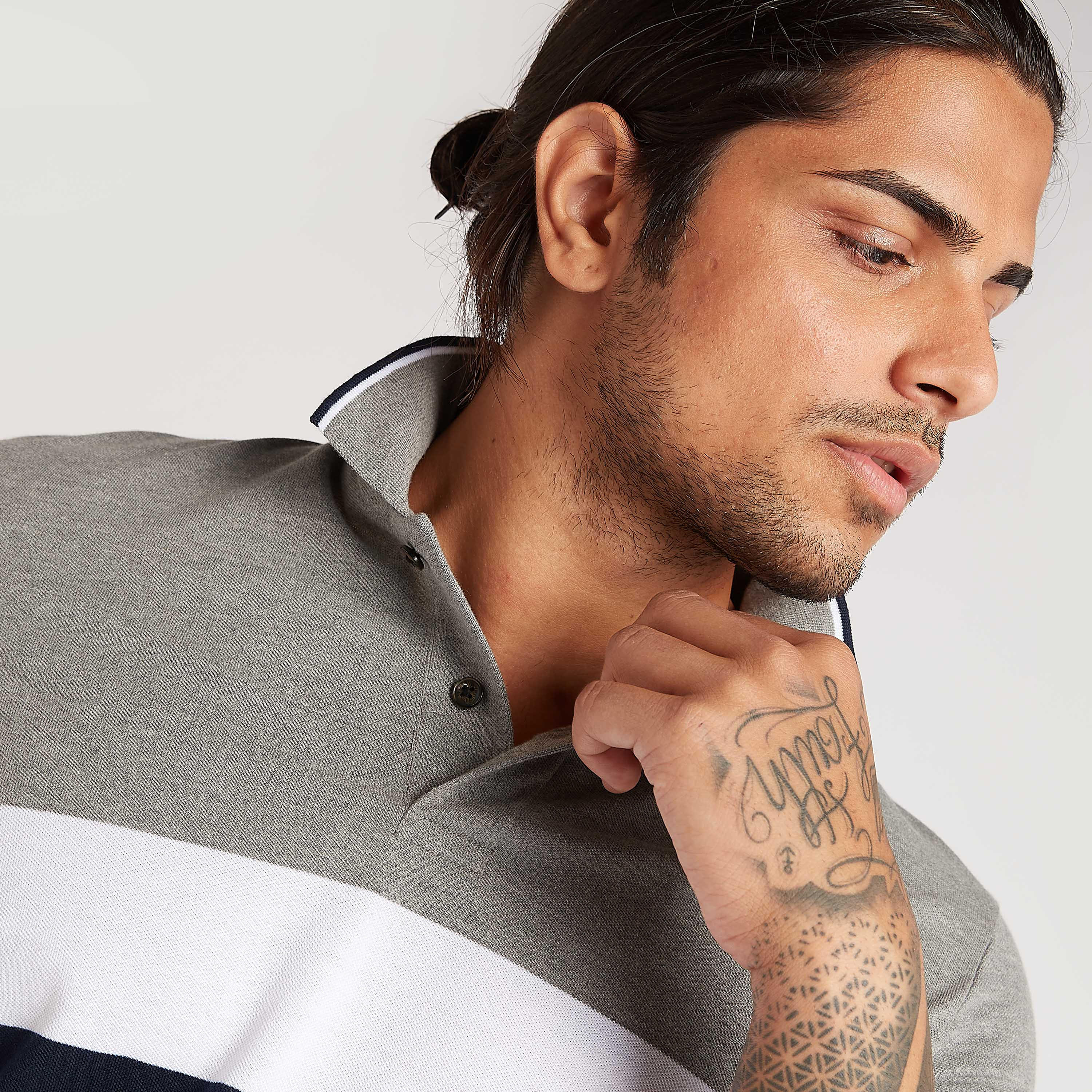 تيشيرت بولو مخطّط بأكمام قصيرة-men-clothing-tshirtsandpolos-polos-image-5