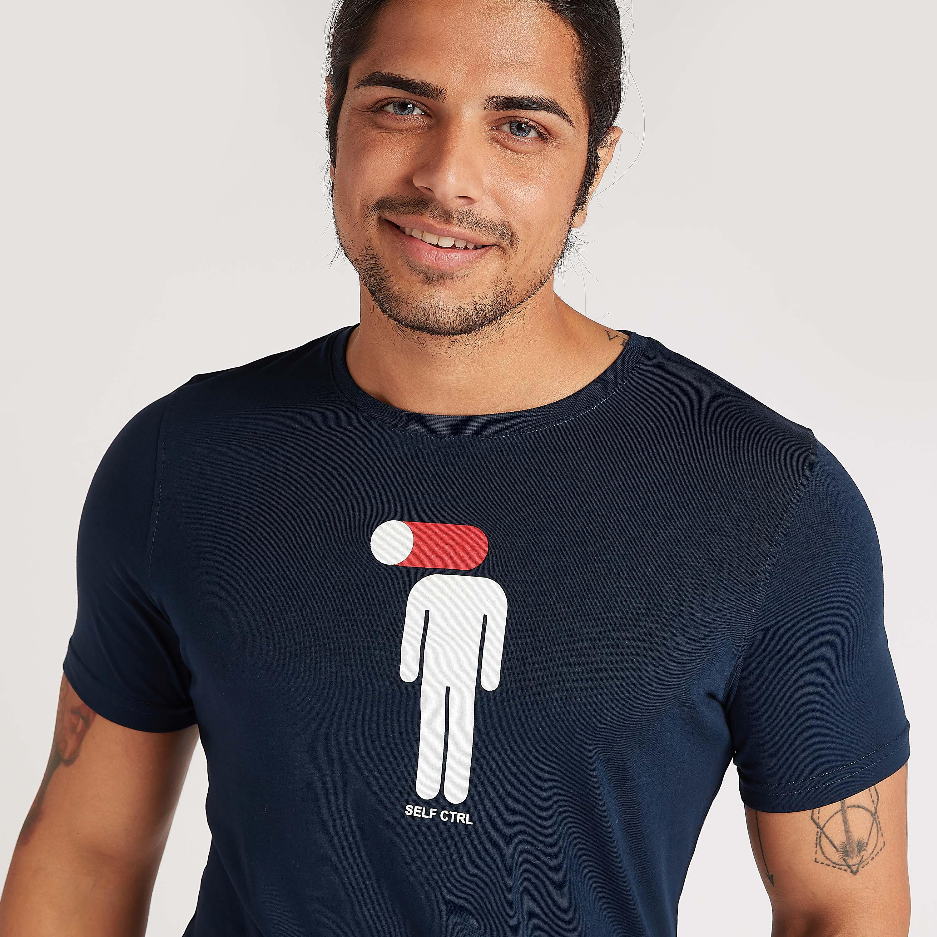 تيشيرت بياقة ضيّقة وأكمام قصيرة وطبعات-men-clothing-tshirtsandpolos-tshirts-image-3