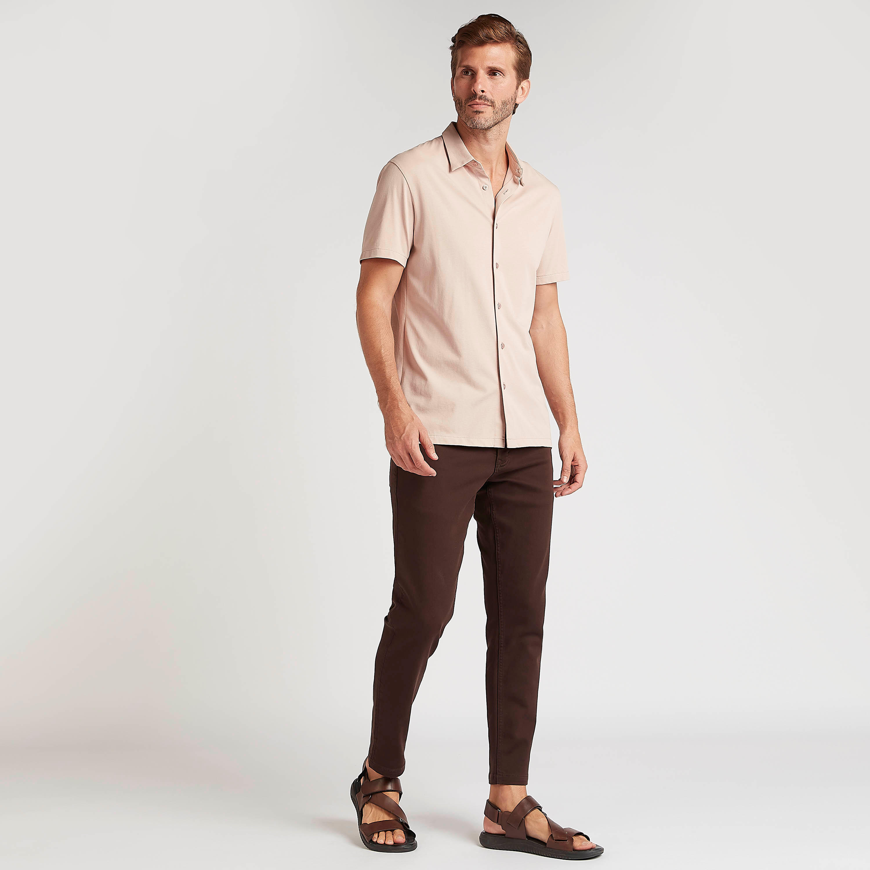 قميص سادة بأكمام قصيرة وزر علوي-men-clothing-shirts-image-3