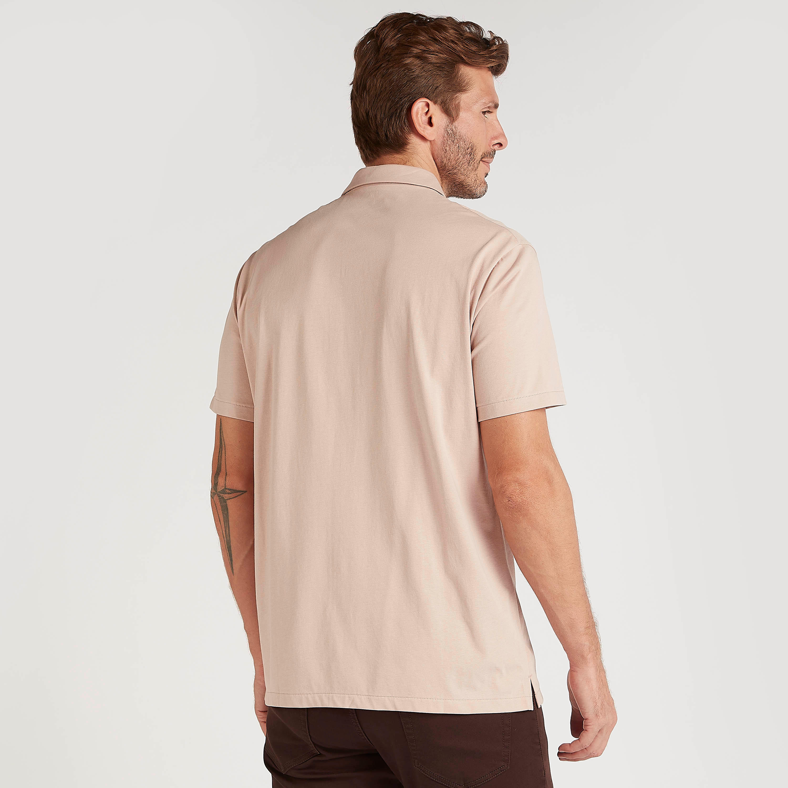 قميص سادة بأكمام قصيرة وزر علوي-men-clothing-shirts-image-1