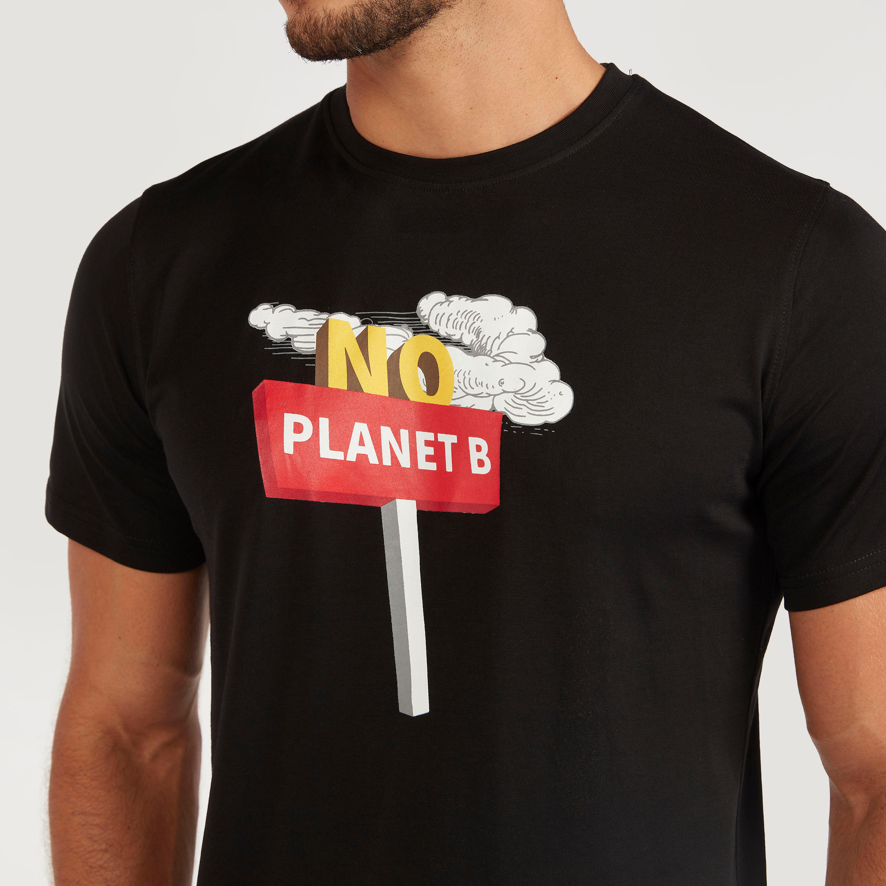 تيشيرت بياقة ضيّقة وأكمام قصيرة وطبعات-men-clothing-tshirtsandpolos-tshirts-image-3