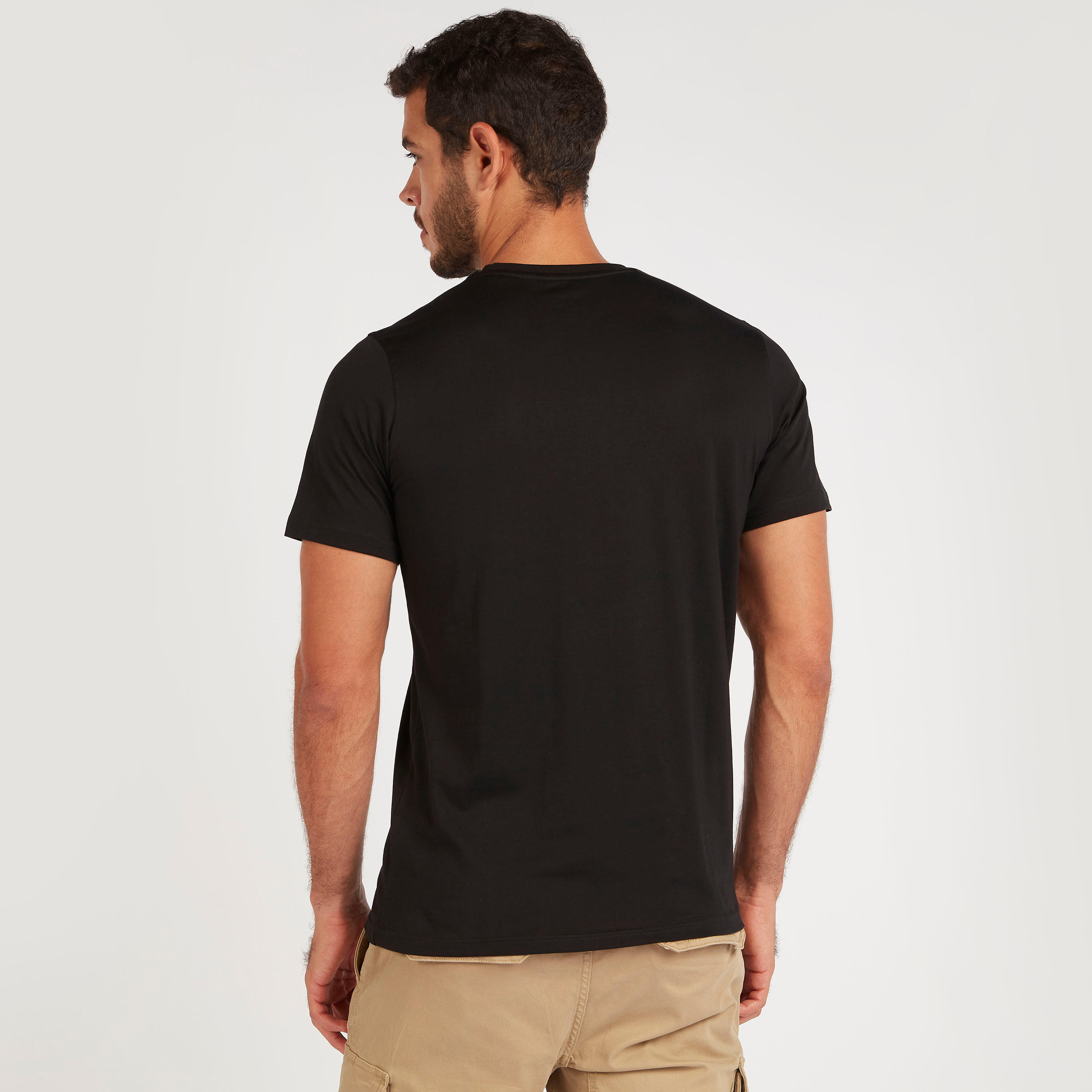 تيشيرت بياقة ضيّقة وأكمام قصيرة وطبعات-men-clothing-tshirtsandpolos-tshirts-image-4
