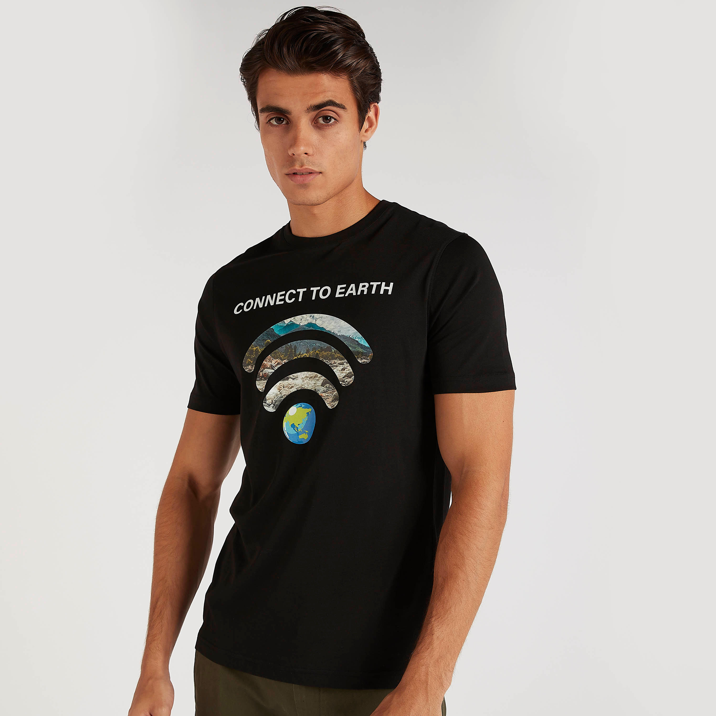 Printed T-shirt with Short Sleeves and Crew Neck-men-clothing-tshirtsandpolos-tshirts-image-5