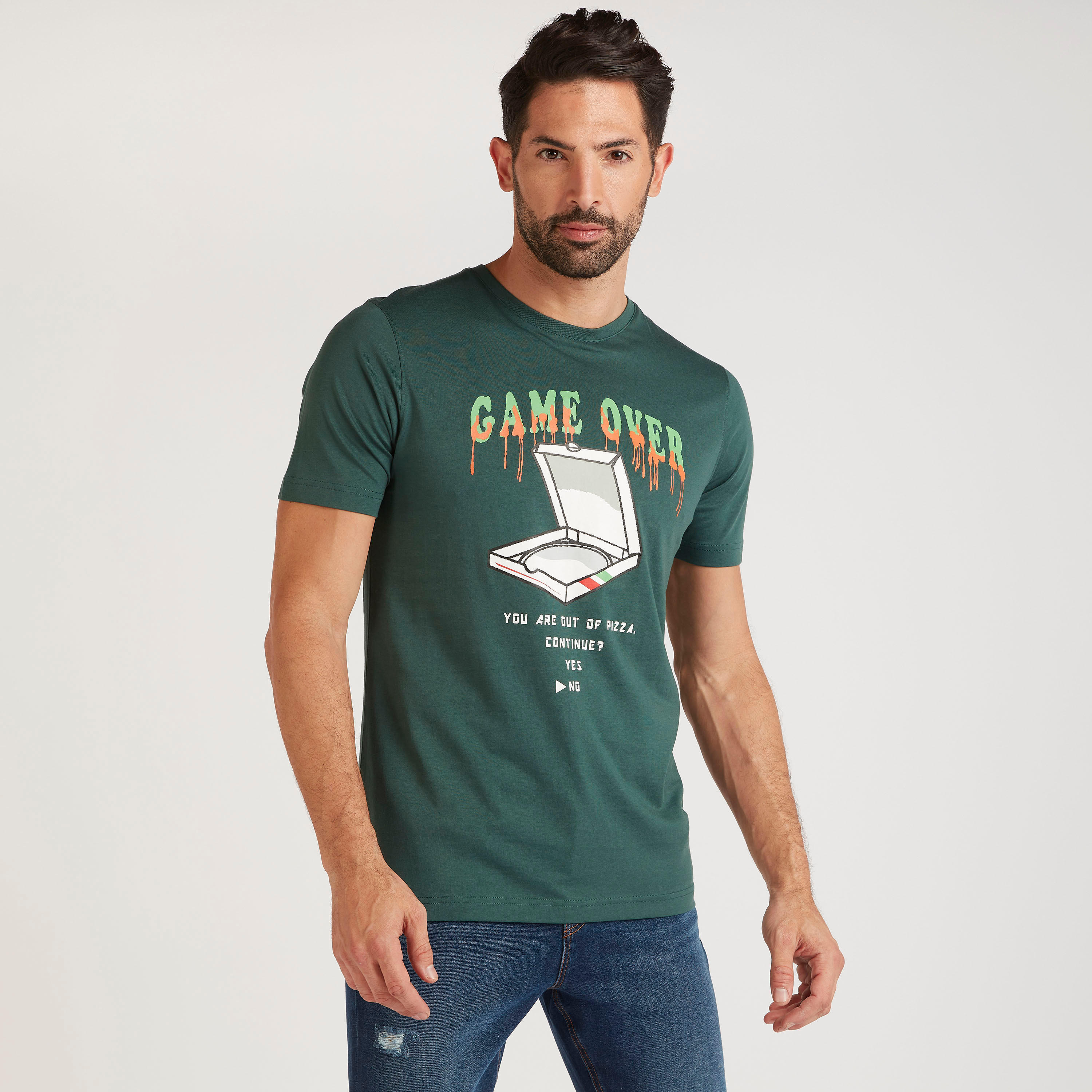 تيشيرت بياقة ضيّقة وأكمام قصيرة وطبعات-men-clothing-tshirtsandpolos-tshirts-image-1