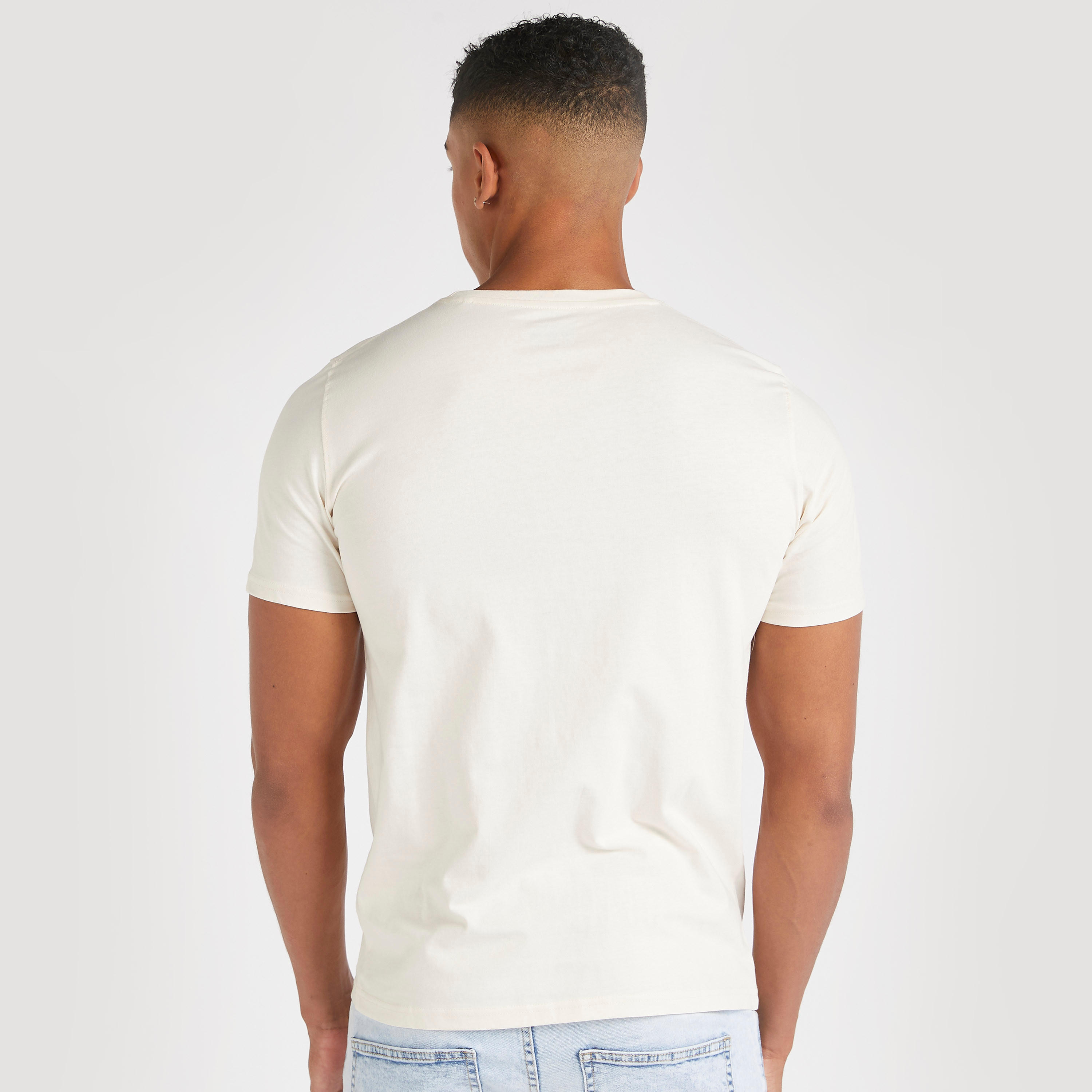 تيشيرت سادة بياقة ضيّقة وأكمام قصيرة-men-clothing-tshirtsandpolos-tshirts-image-1