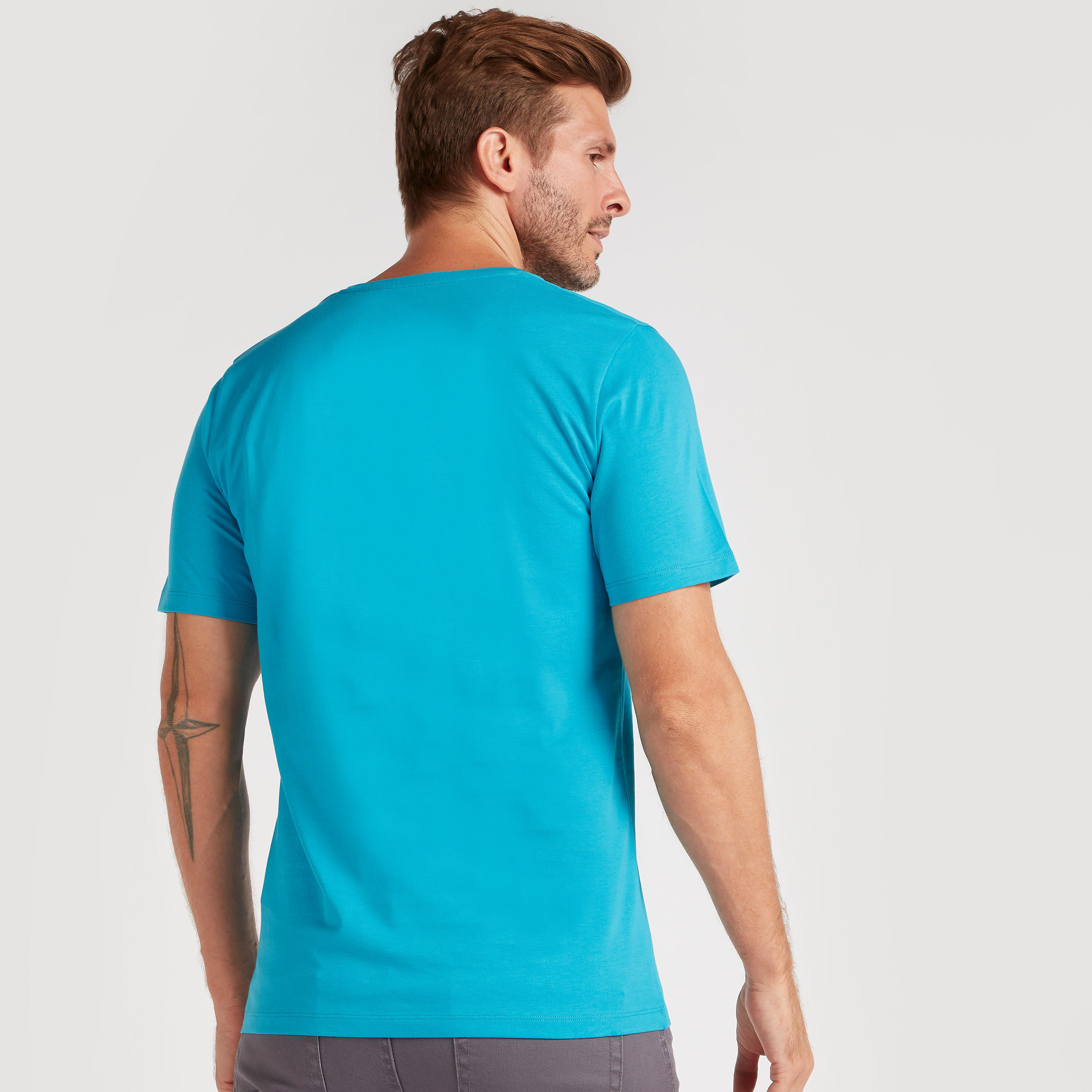 تيشيرت سادة بياقة V وأكمام قصيرة-men-clothing-tshirtsandpolos-tshirts-image-1