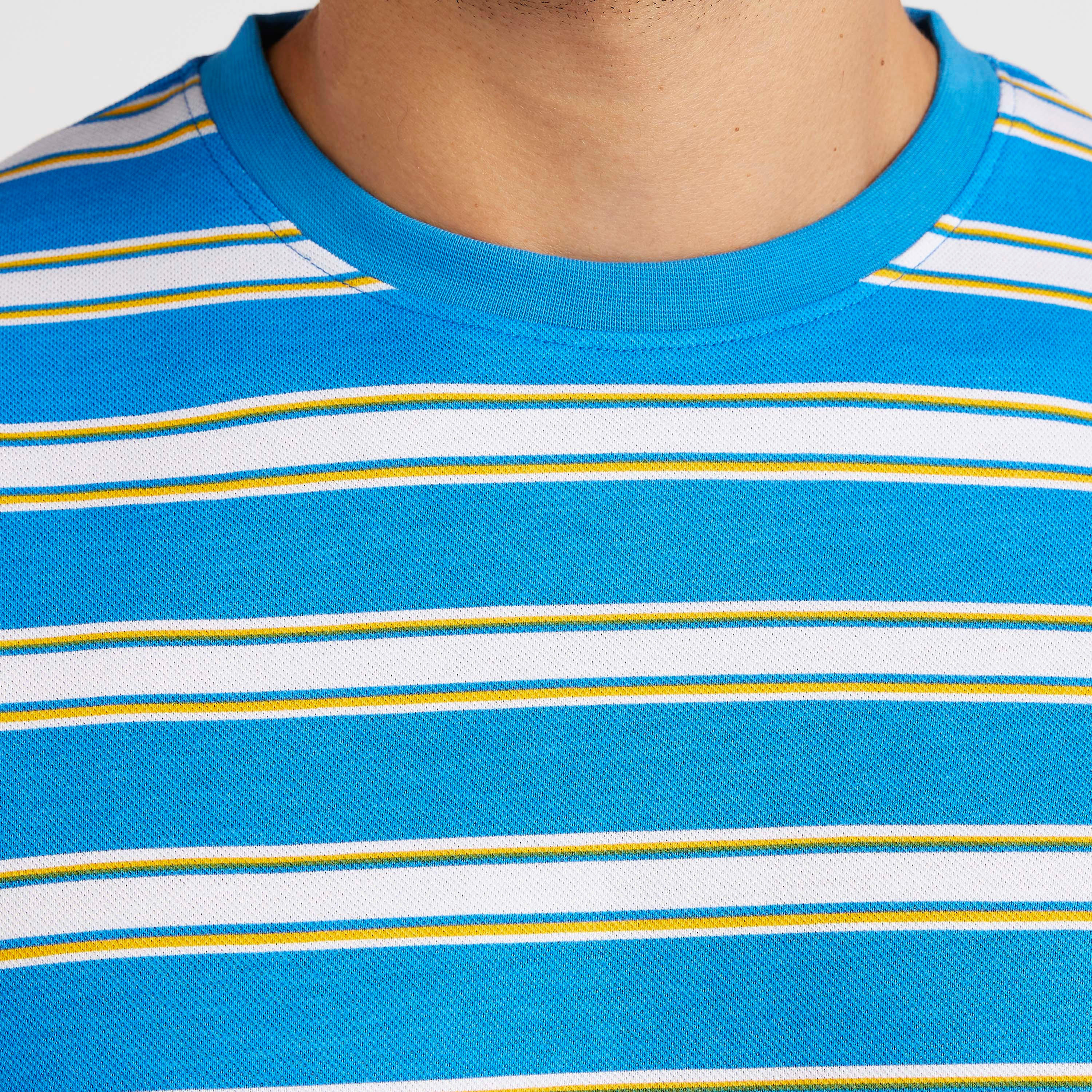 تيشيرت مخطّط بياقة ضيّقة وأكمام قصيرة-men-clothing-tshirtsandpolos-tshirts-image-3