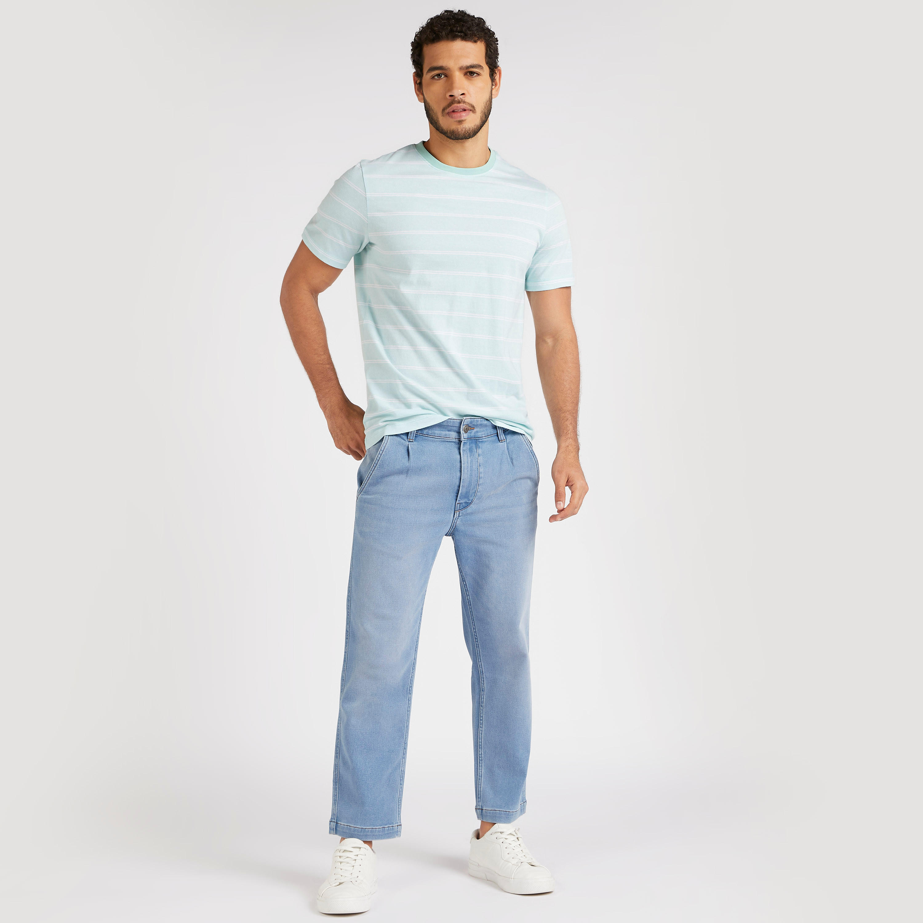 تيشيرت مخطّط بياقة ضيّقة وأكمام قصيرة-men-clothing-tshirtsandpolos-tshirts-image-3