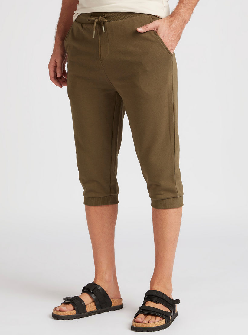 Solid 3/4 Joggers with Pockets and Drawstring Closure-men-clothing-bottoms-joggers-image-1