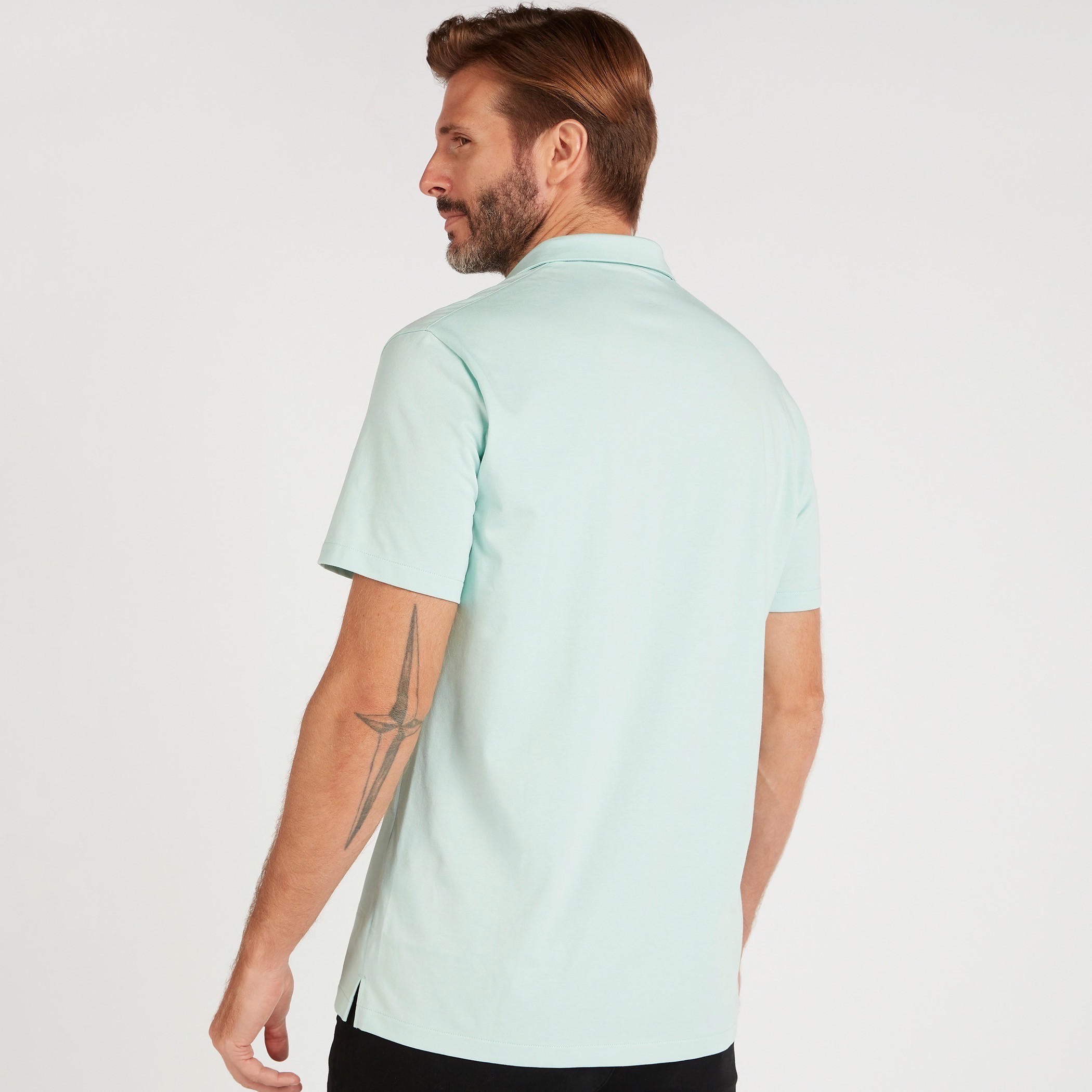 قميص سادة بياقة عادية وأكمام قصيرة-men-clothing-shirts-image-4