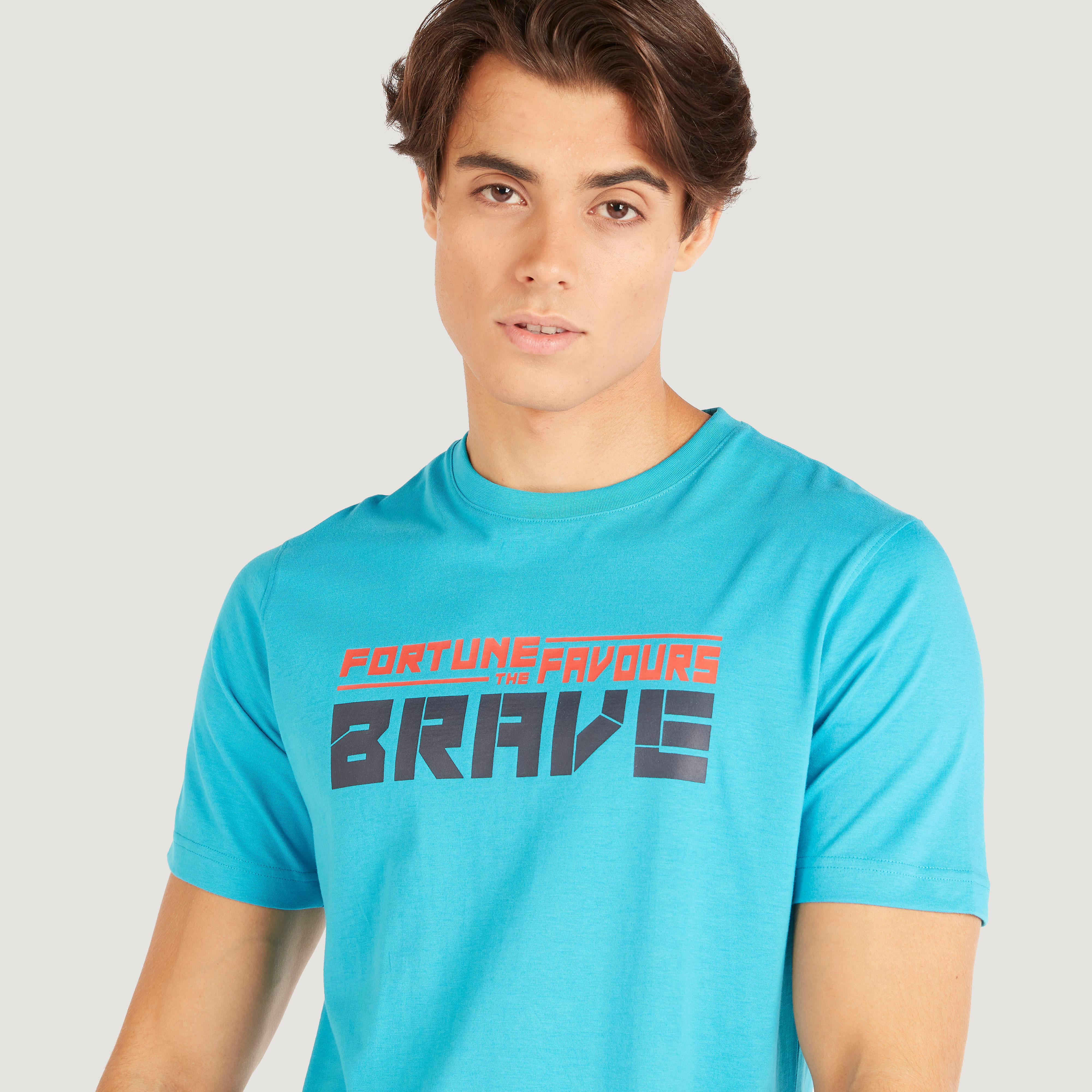 تيشيرت بياقة ضيّقة وأكمام قصيرة وطبعات-men-clothing-tshirtsandpolos-tshirts-image-3
