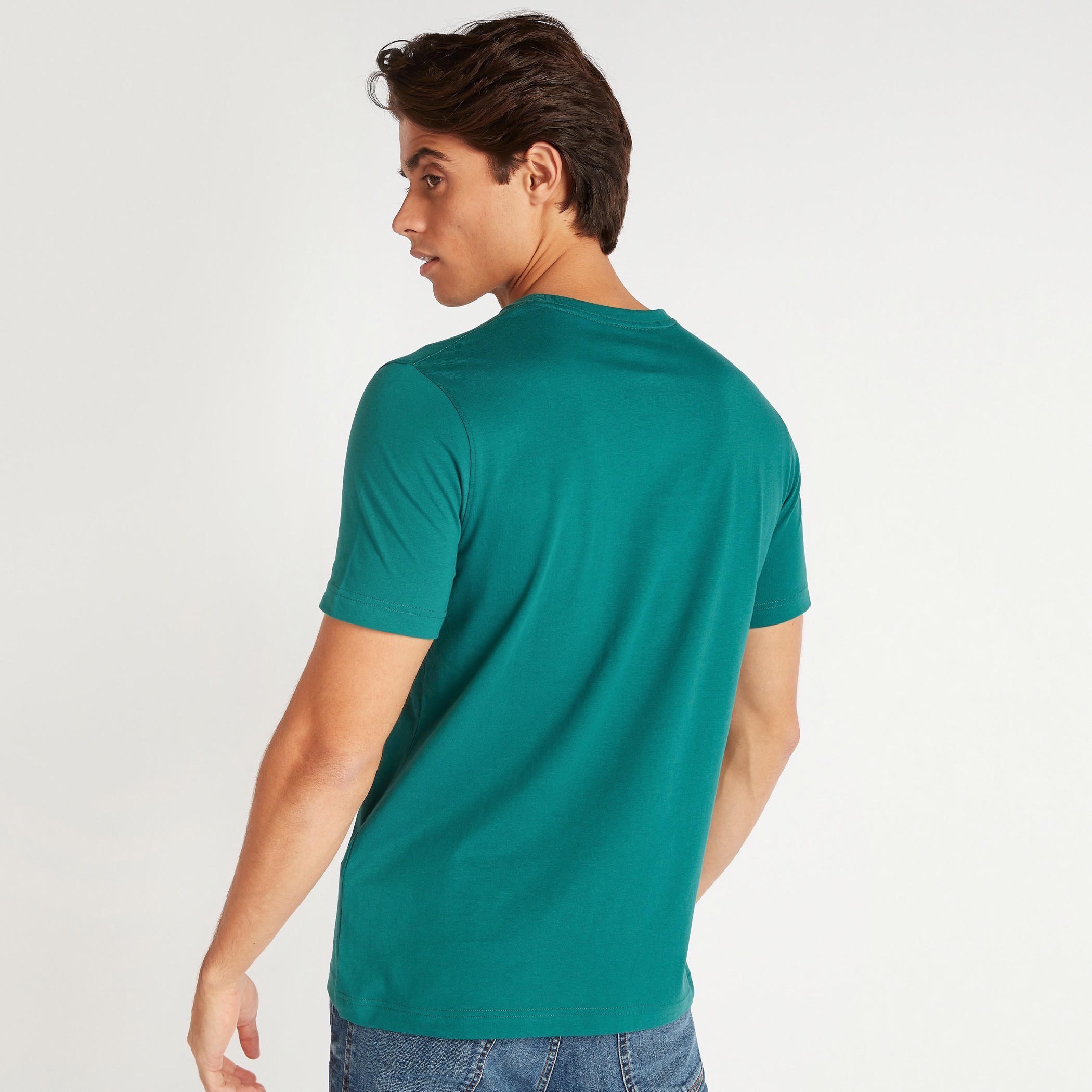 تيشيرت بقصة سليم وياقة ضيقة وأكمام قصيرة وطبعات-men-clothing-tshirtsandpolos-tshirts-image-4