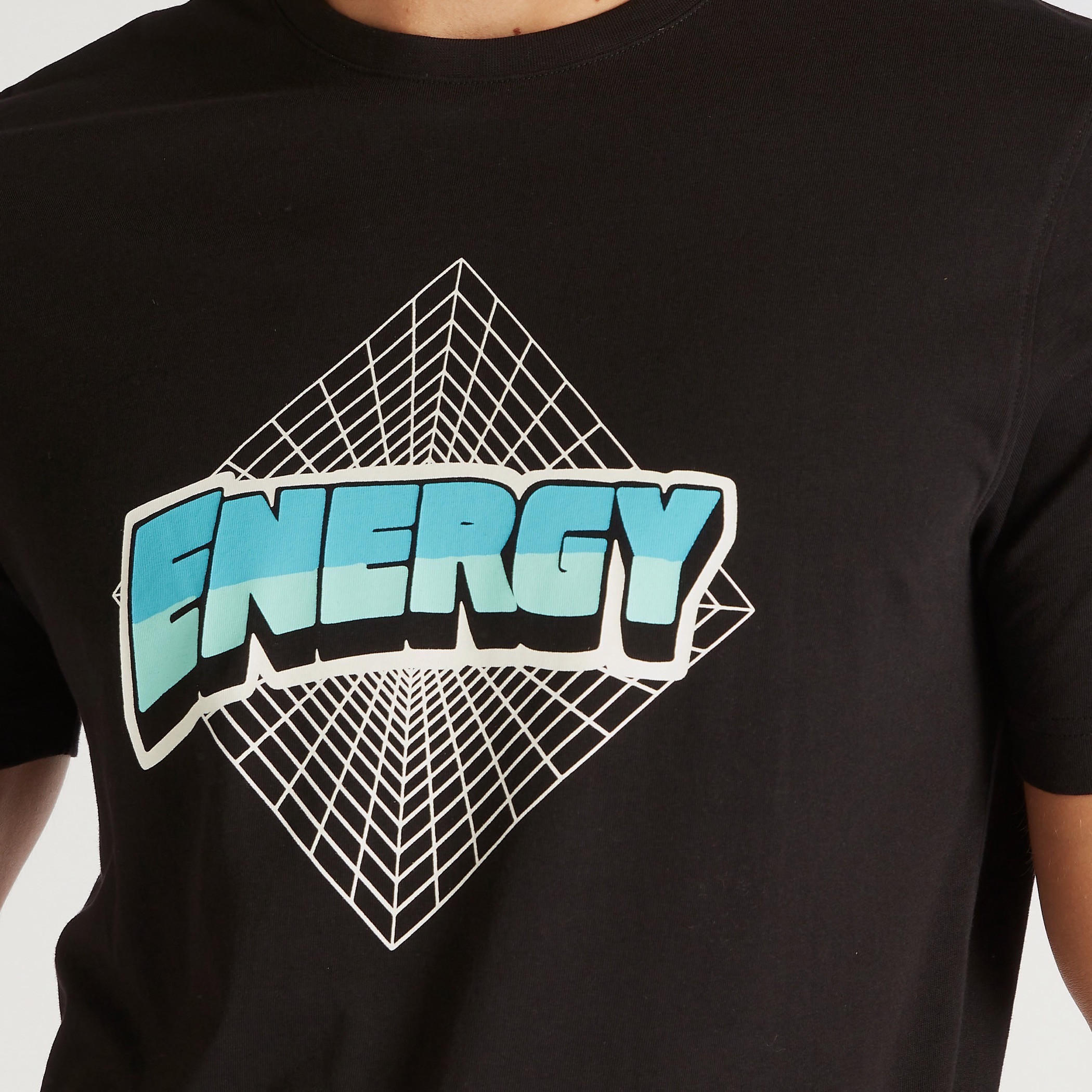 تيشيرت بقصة سليم وياقة ضيقة وأكمام قصيرة وطبعات-men-clothing-tshirtsandpolos-tshirts-image-3
